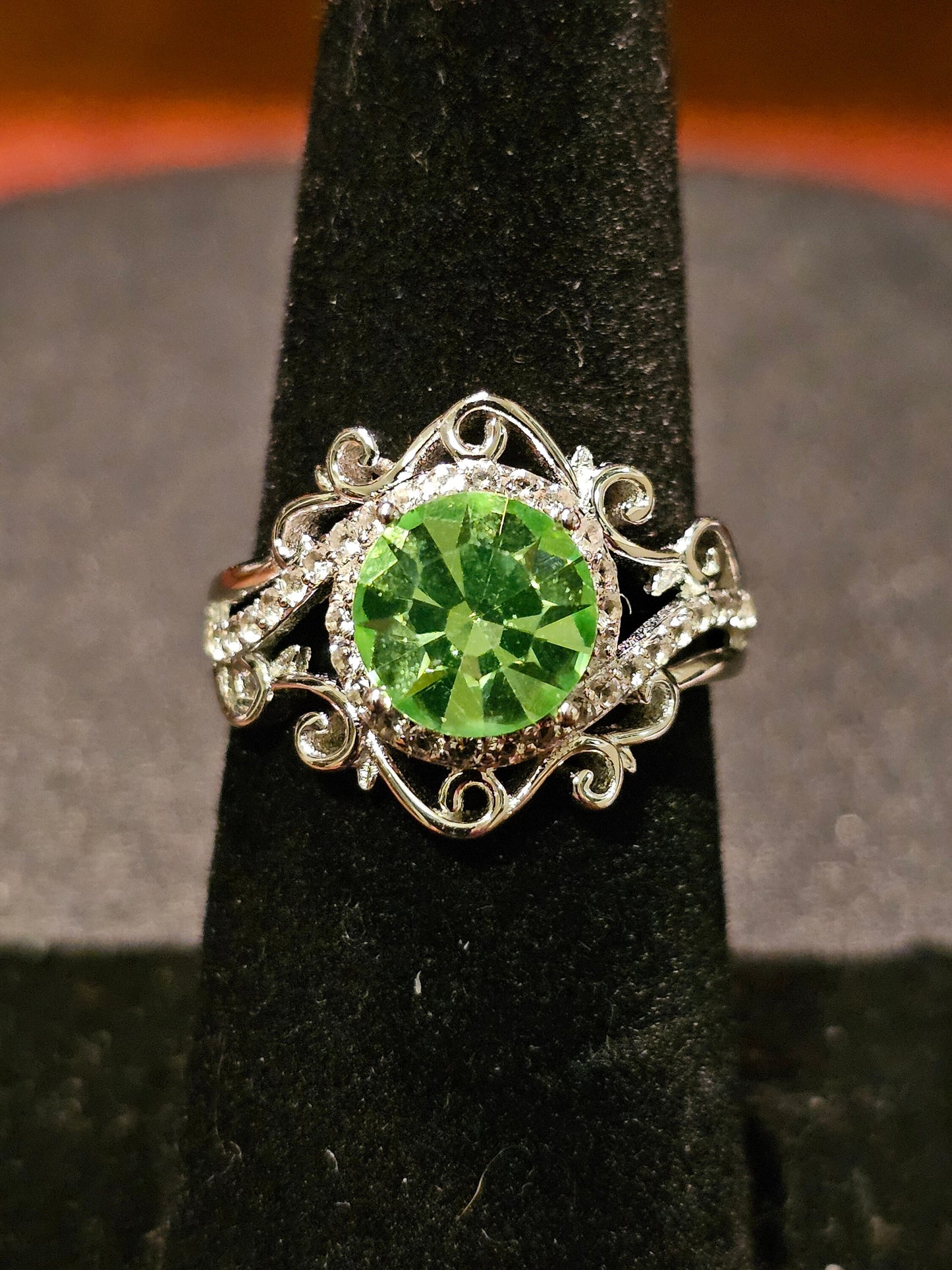 Uranium Glass Round cut Ring in size 6.5, 7 & 7.5 new Sterling Silver with a vintage Uranium glass stone that glows under black / UV light
