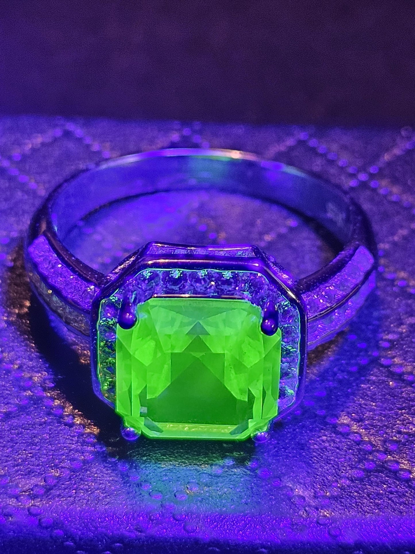 Uranium Glass Asscher cut Ring size 7.5 / 9.5 new Sterling Silver large vintage Uranium glass Square stone that glows under black / UV light