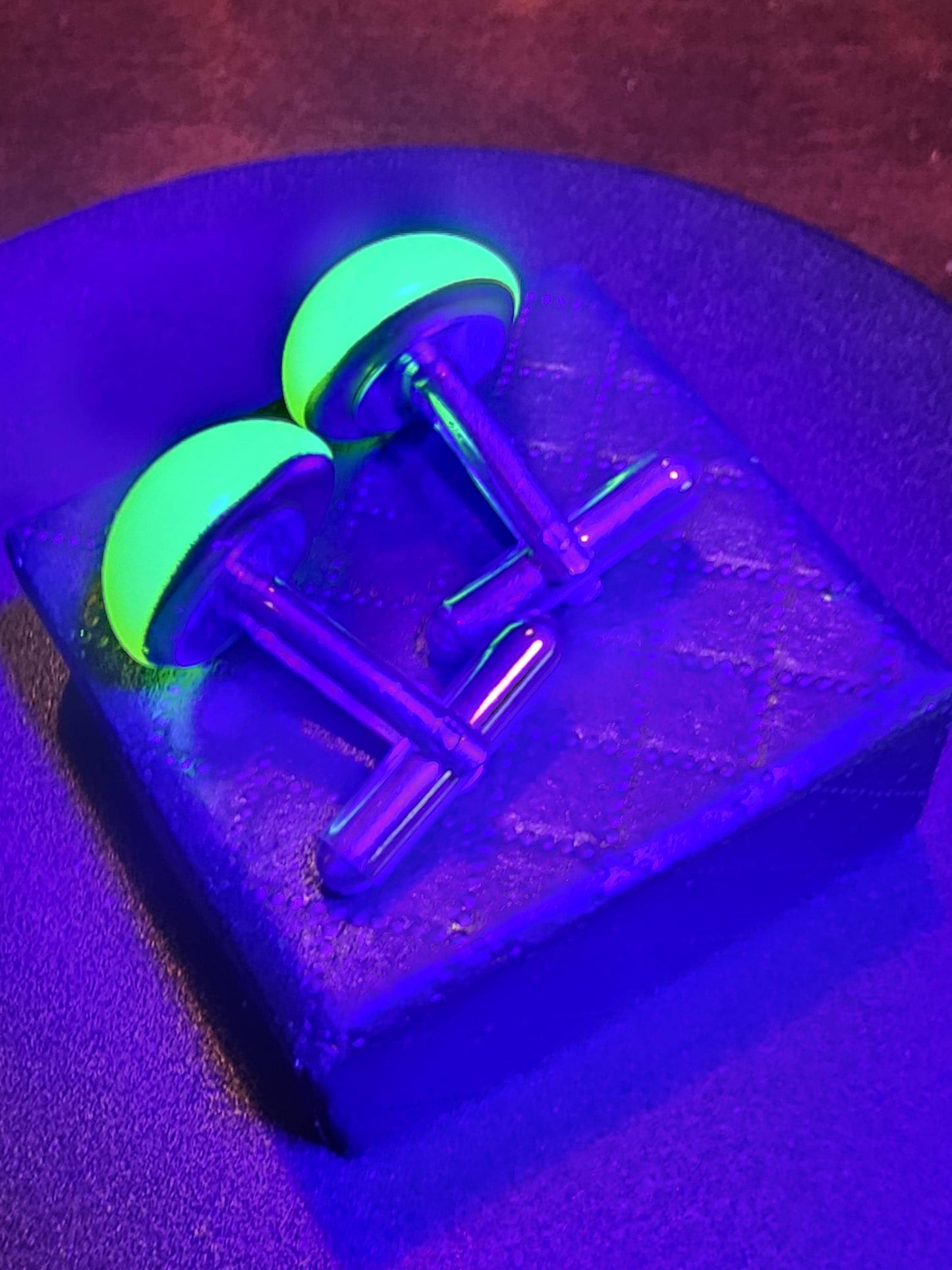 Uranium Glass Cufflinks 15mm / 11mm Round cut Round top vintage Uranium Glass stones in new Sterling Silver that glows under black / UV ligh