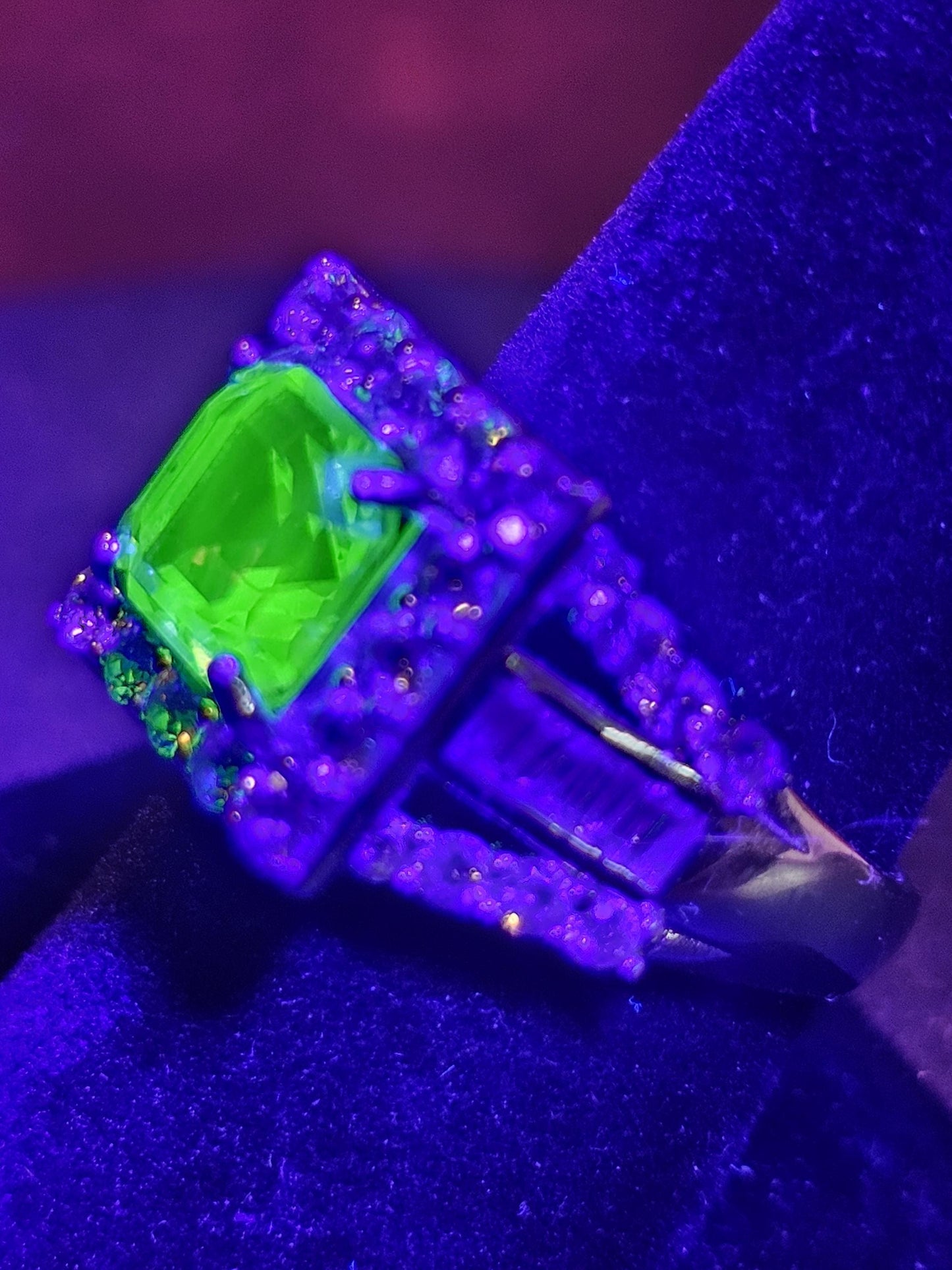 Uranium Glass Asscher cut Ring size 8.5 new Sterling Silver large vintage Uranium glass Square stone that glows under black / UV light