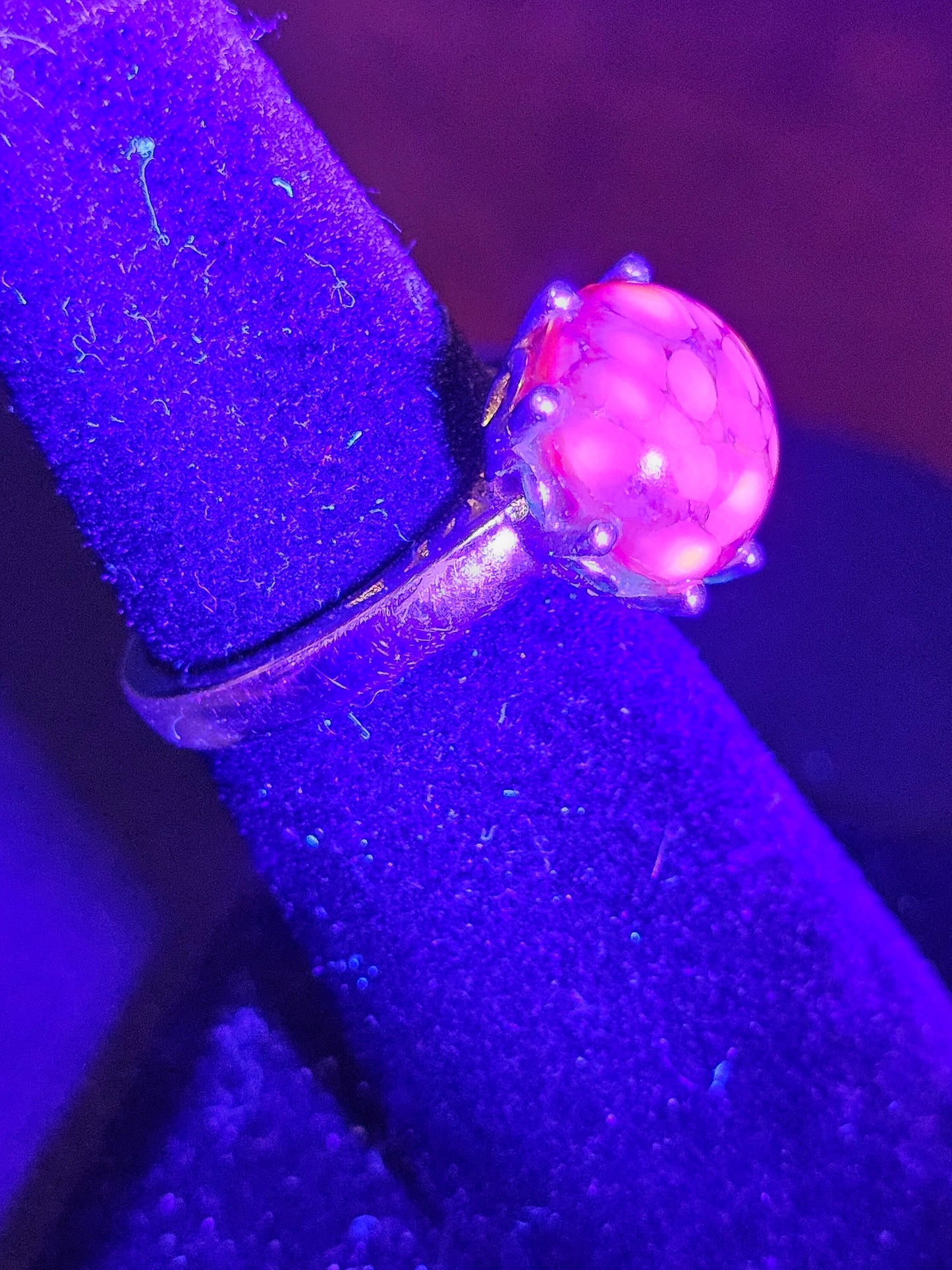 Cadmium Glass "Lava" Ring in size 5.5 new Sterling Silver with vintage round cut 11mm Cadmium glass stones that glows under black / UV light