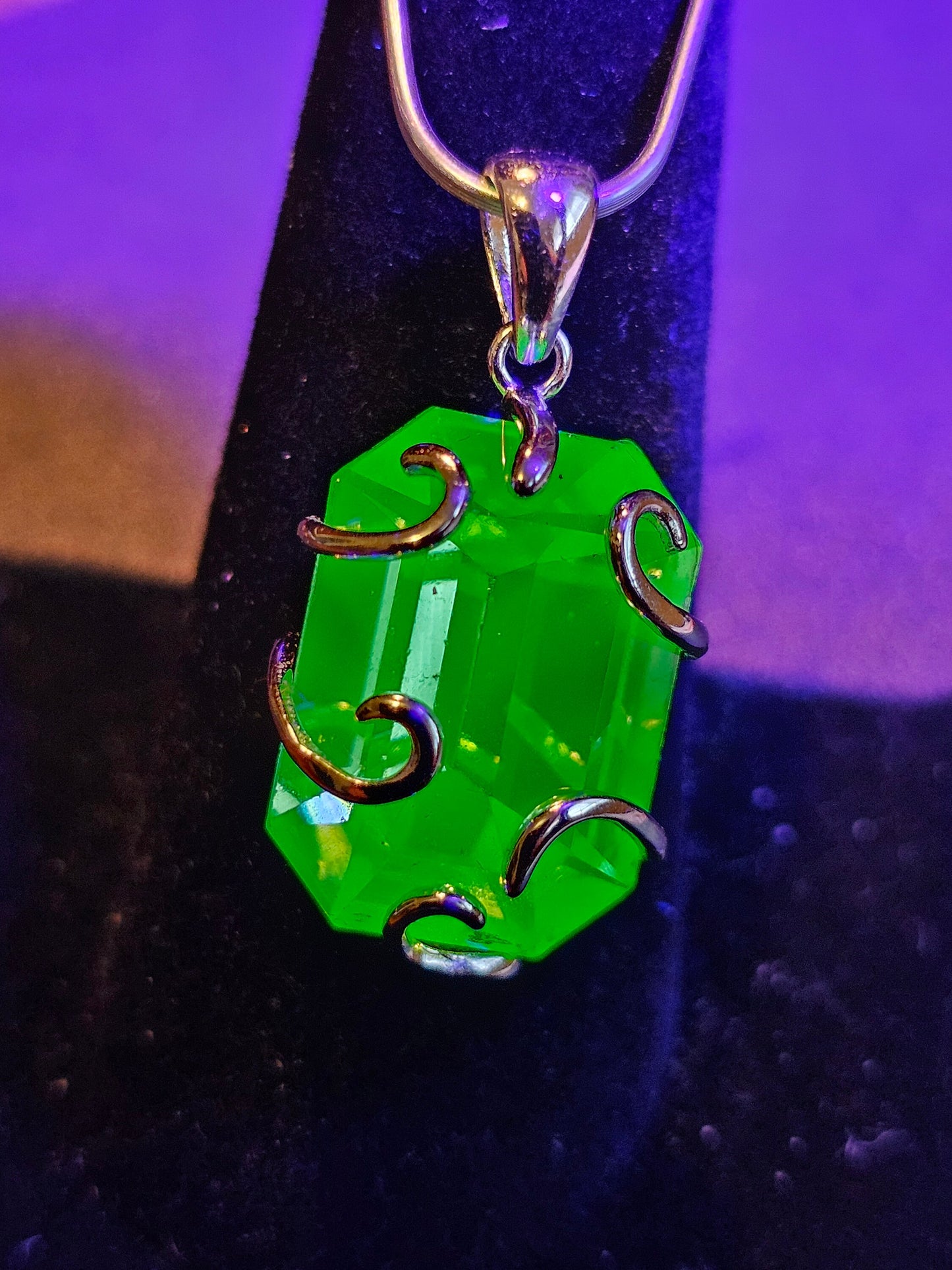 Uranium Glass Pendant in new Sterling Silver with a vintage Emerald cut 18x13 mm Uranium Glass stone glows under black / UV light