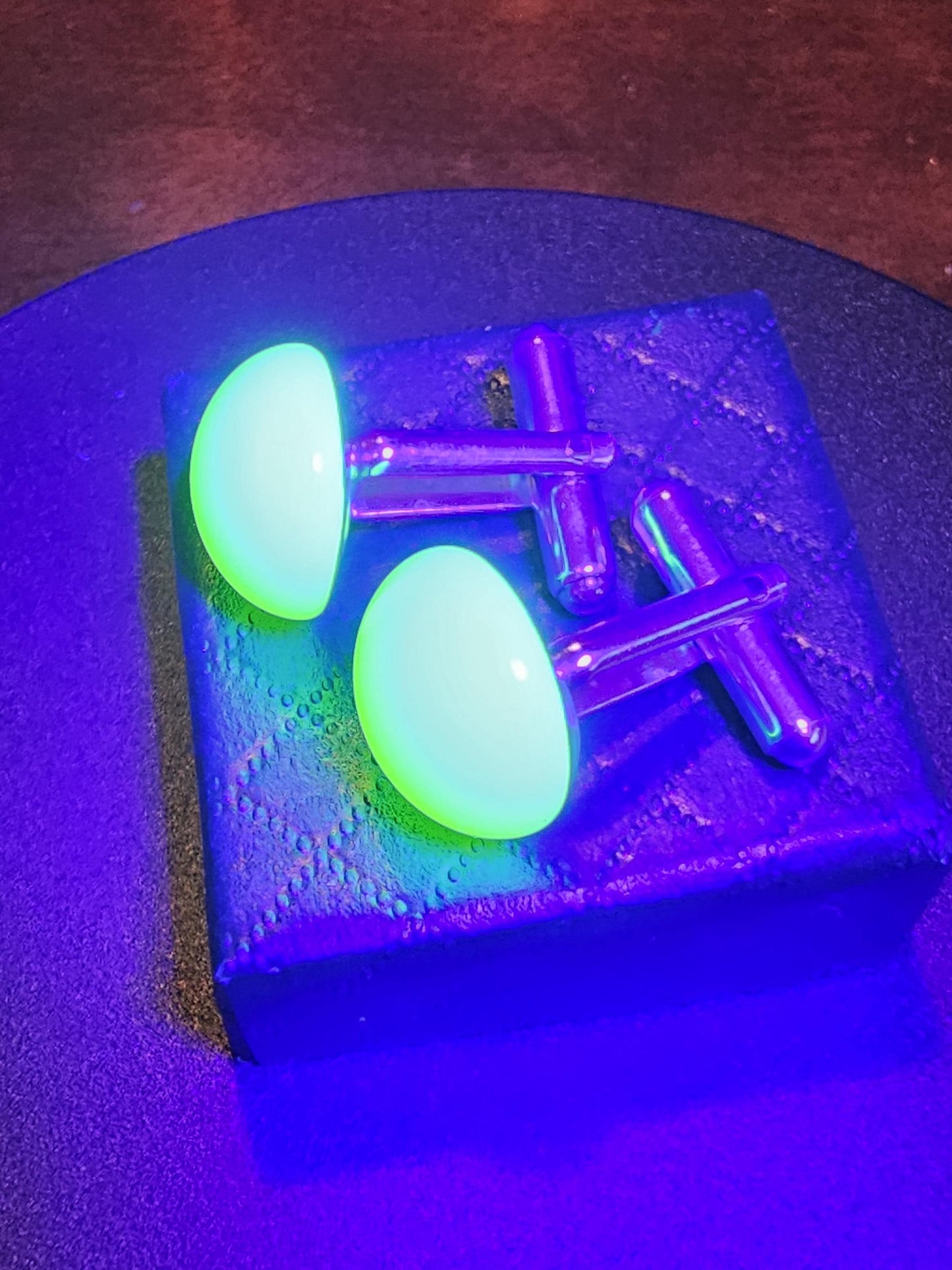 Uranium Glass Cufflinks 15mm / 11mm Round cut Round top vintage Uranium Glass stones in new Sterling Silver that glows under black / UV ligh
