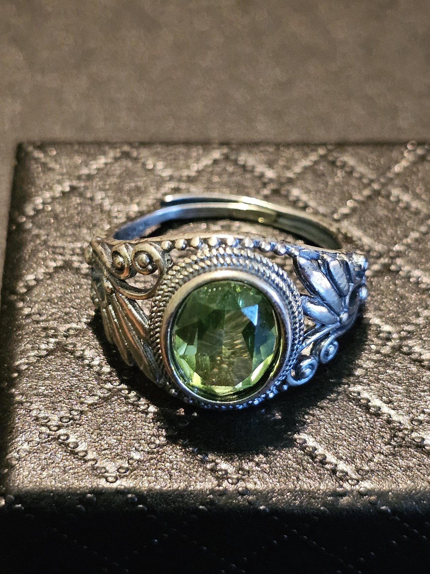 Uranium Glass Adjustable Ring vintage style new Sterling Silver with vintage Oval cut Uranium glass stone that glows under black / UV light