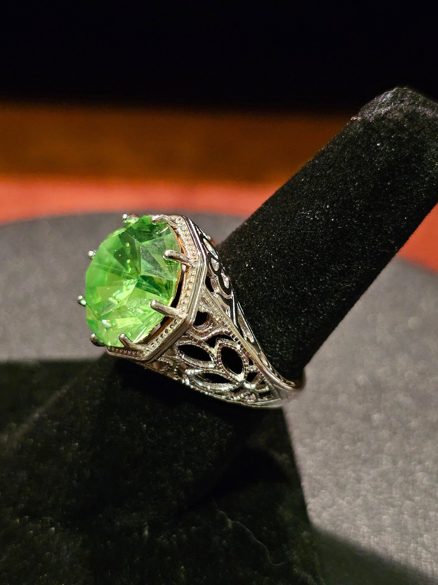 Uranium Glass Round cut Ring Art Deco in size 6.5, 7, 7.5 Sterling Silver large vintage Uranium glass stone that glows under black/UV light