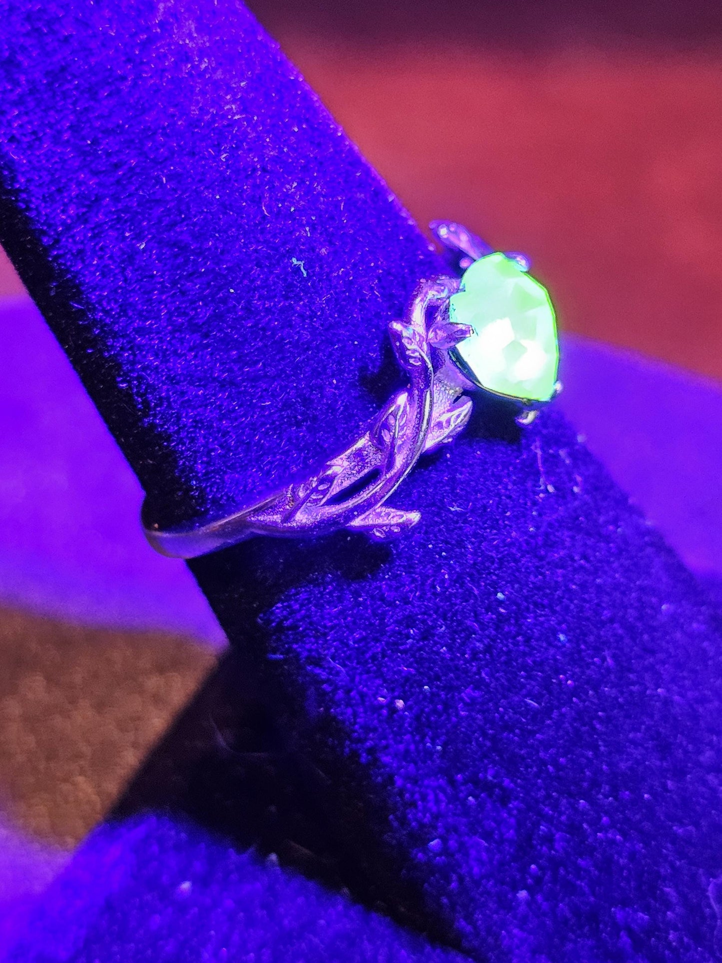 Uranium Glass Heart cut Ring size 6 to 10 in new Sterling Silver with a vintage rare Uranium glass stone that glows under black / UV light