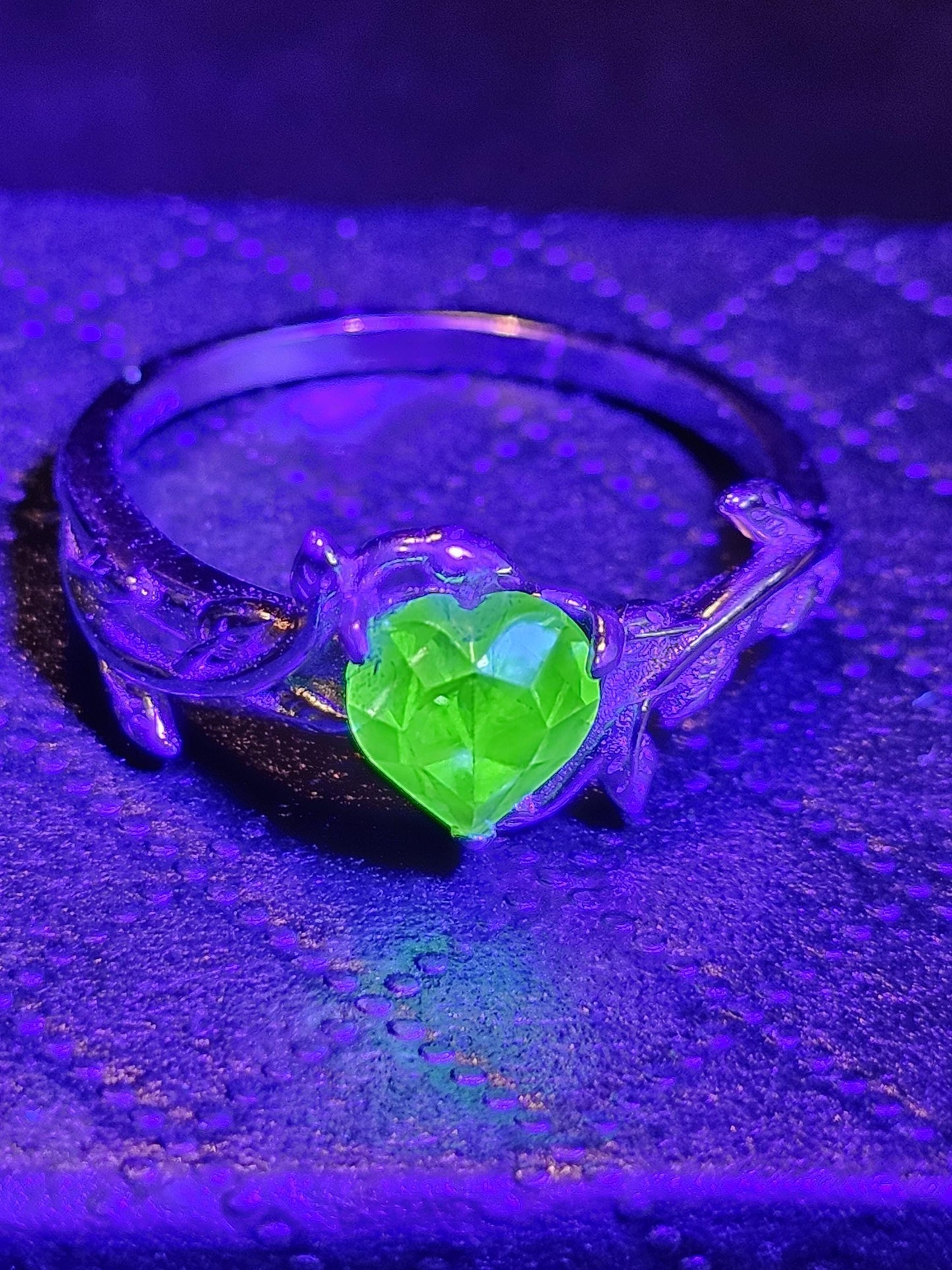 Uranium Glass Heart cut Ring size 6 to 10 in new Sterling Silver with a vintage rare Uranium glass stone that glows under black / UV light