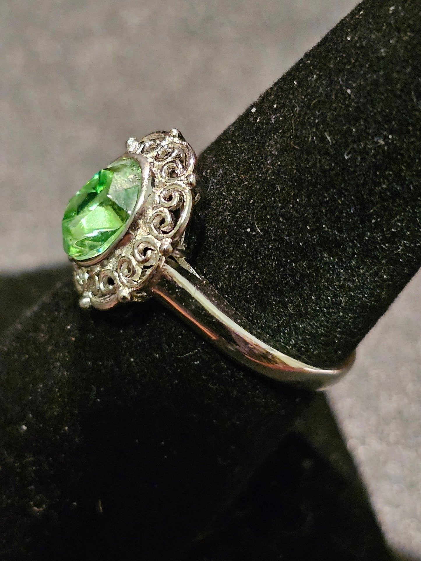 Uranium Glass Oval cut Ring Filigree style size 7, new Sterling Silver with a vintage Uranium glass stone that glows under black / UV light