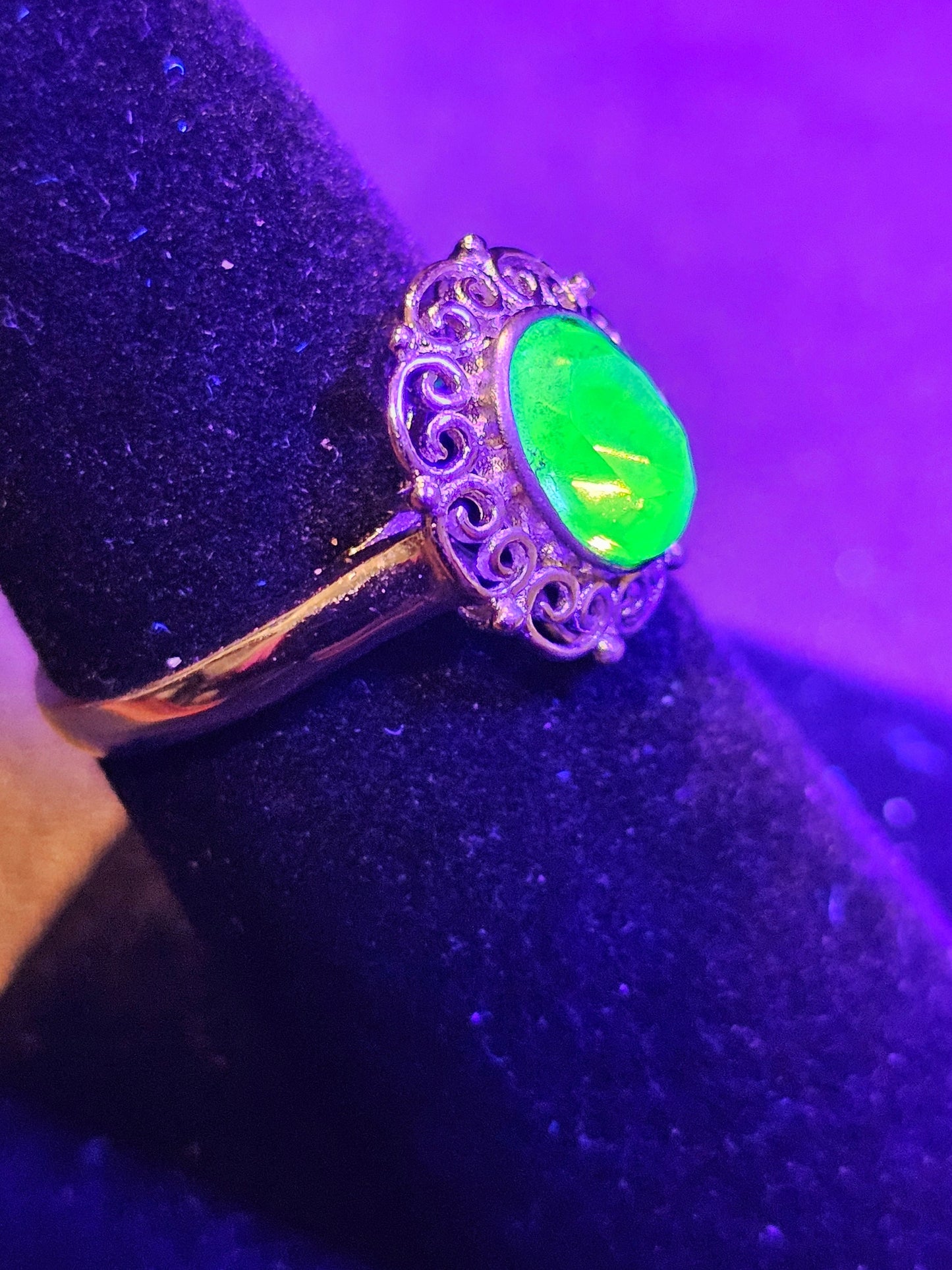 Uranium Glass Oval cut Ring Filigree style size 7, new Sterling Silver with a vintage Uranium glass stone that glows under black / UV light