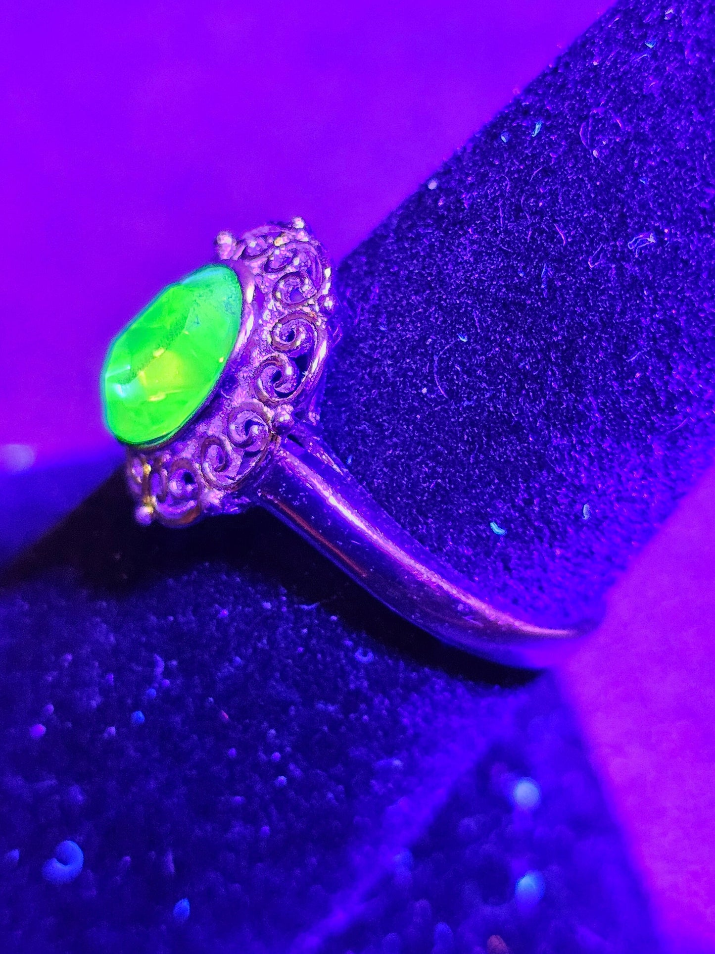 Uranium Glass Oval cut Ring Filigree style size 7, new Sterling Silver with a vintage Uranium glass stone that glows under black / UV light