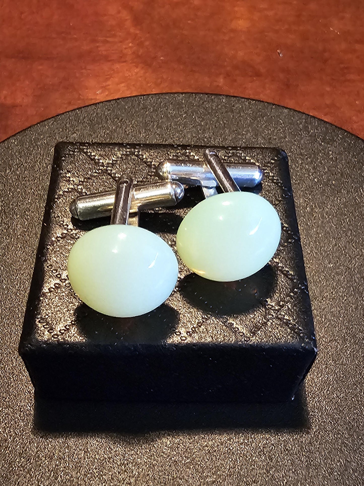 Uranium Glass Cufflinks 15mm / 11mm Round cut Round top vintage Uranium Glass stones in new Sterling Silver that glows under black / UV ligh