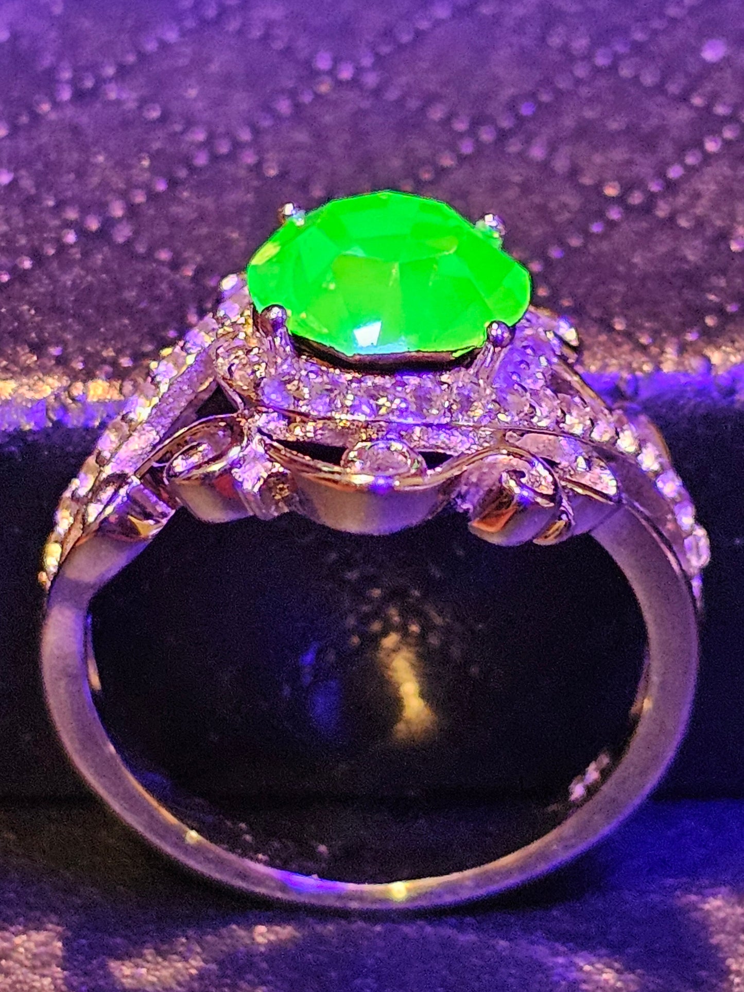 Uranium Glass Round cut Ring in size 6.5, 7 & 7.5 new Sterling Silver with a vintage Uranium glass stone that glows under black / UV light