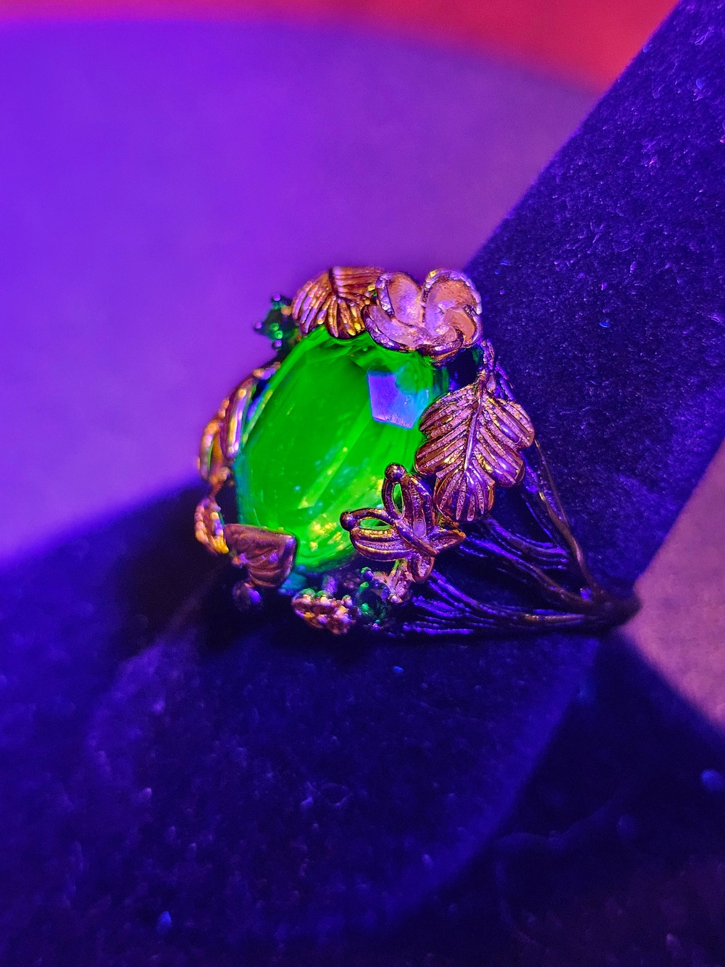 Uranium Glass Adjustable Ring in new Sterling Silver Italian style with large vintage Uranium glass Oval stone glows under black / UV light