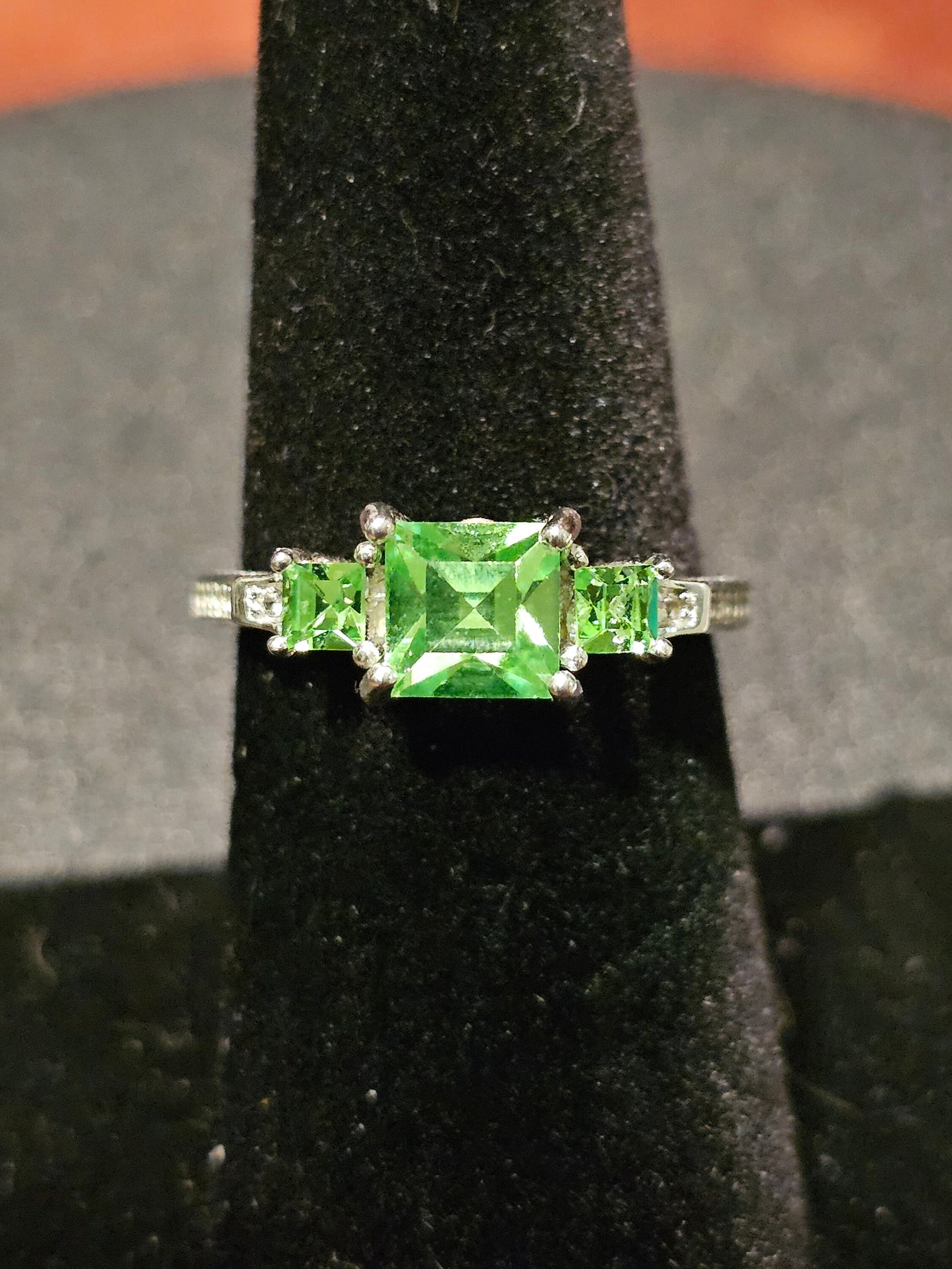 Uranium Glass Ring size 7 Sterling Silver vintage Princess cut Uranium glass stone and 2 accent stones that glows under black / UV light