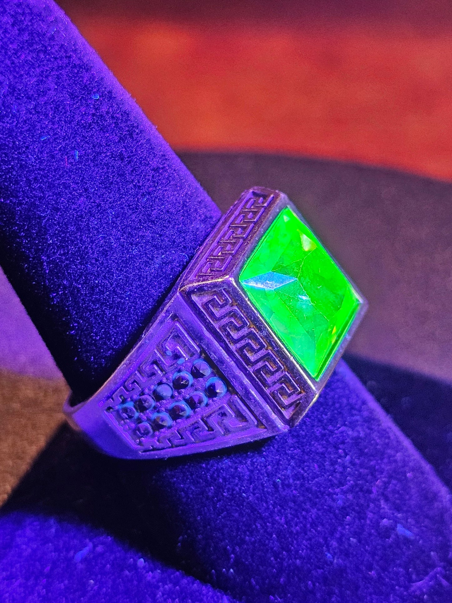 Uranium Glass Men's Ring new Sterling Silver Adjustable with 10x10 mm vintage Uranium glass Square cut stone glows under black / UV light