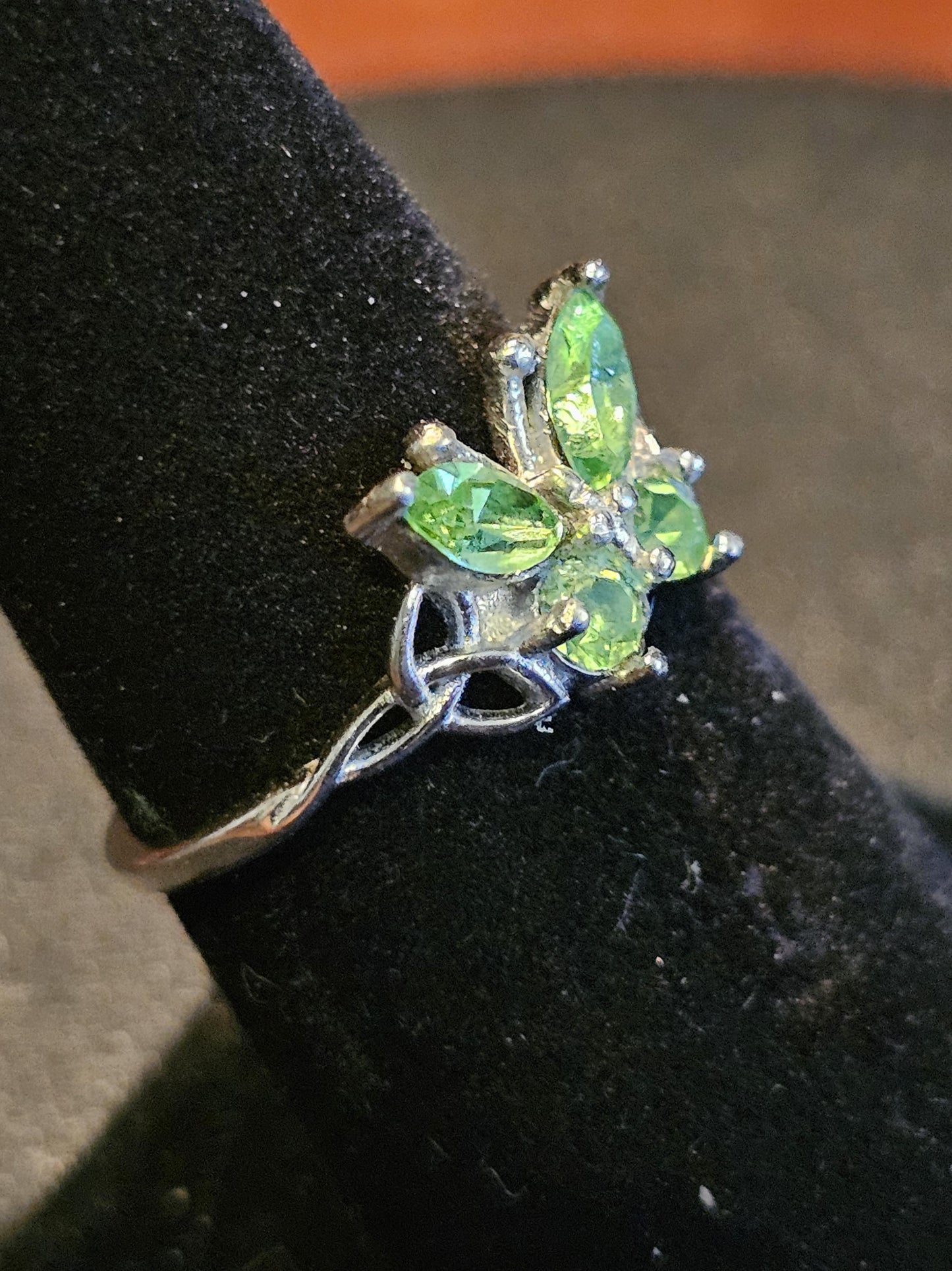 Uranium Glass Butterfly Ring in size 7 in new Sterling Silver with vintage Uranium glass stones that glows under black / UV light
