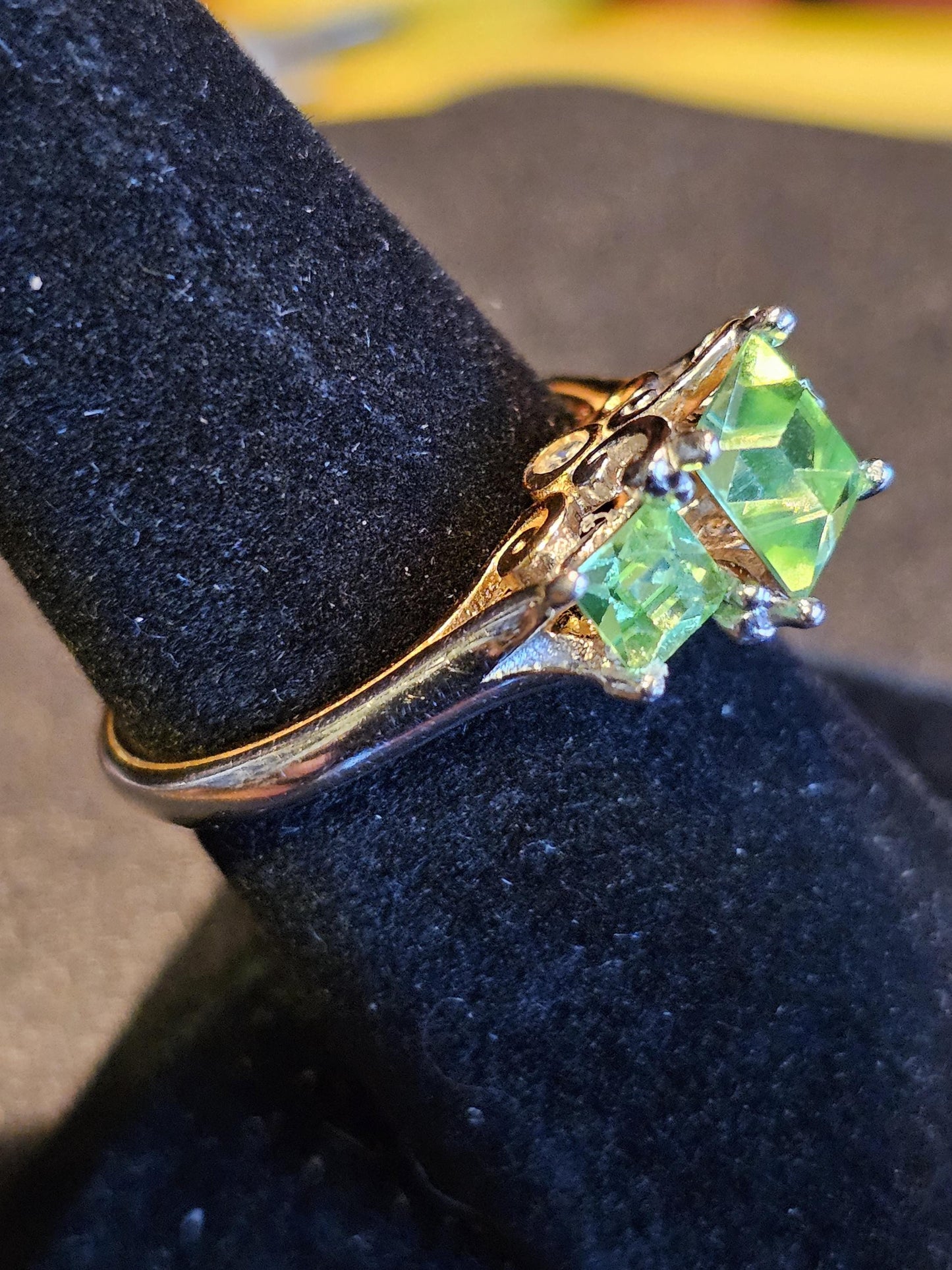 Uranium Glass Princess cut Ring size 7 new Sterling Silver/18K Gold Uranium glass stone and 2 accent stones that glows under black/UV light