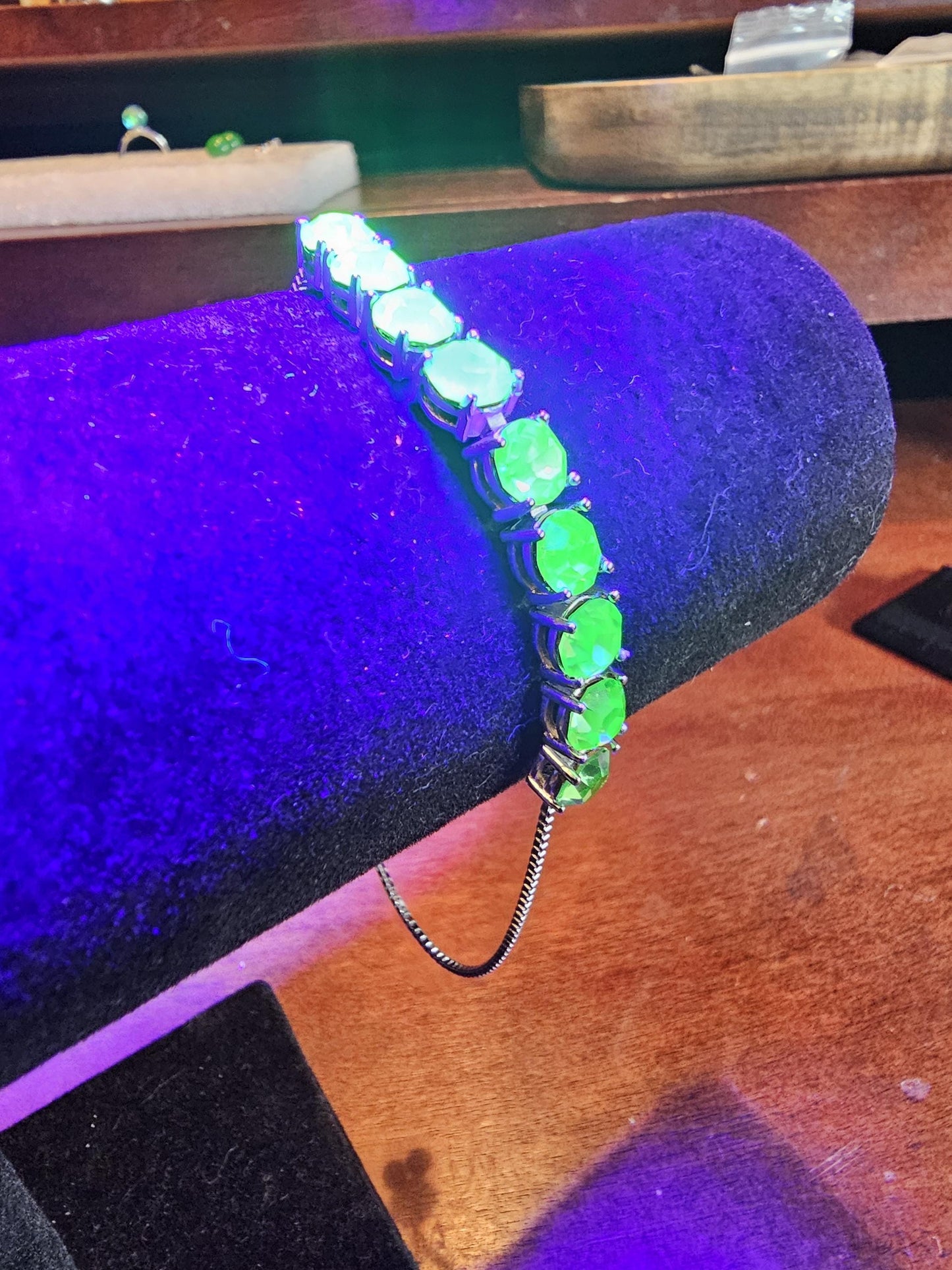 Uranium Glass Bracelet new Sterling Silver with 9 vintage Uranium glass Round cut stones in 6 mm that glow under black / UV light.