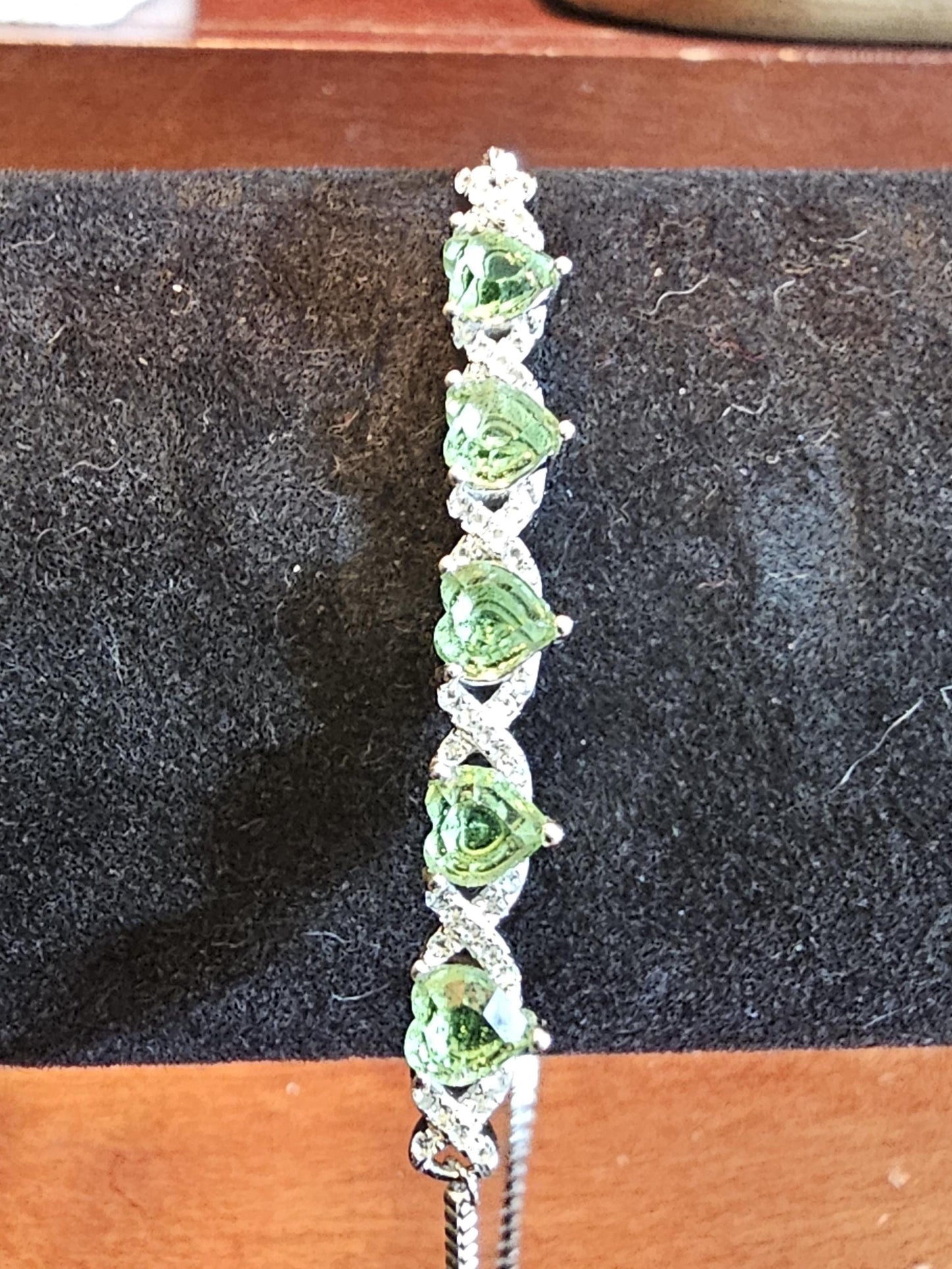 Uranium Glass Bracelet new Sterling Silver with 5 vintage Uranium glass Heart cut 5x5.5 mm stones that glow under black / UV light