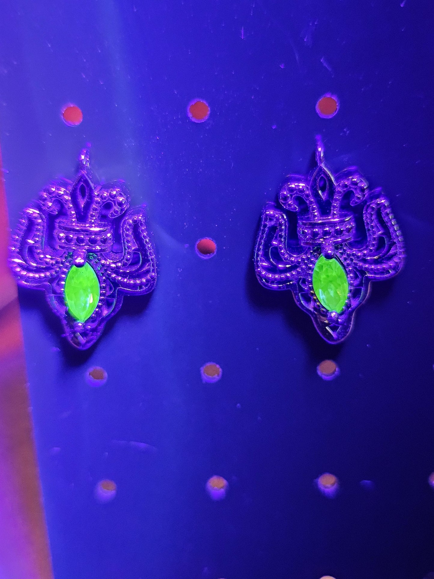 Uranium Glass Earrings in new Sterling Silver Fleur-De-Lis design with Vintage Uranium Glass stones that glow under black/UV light