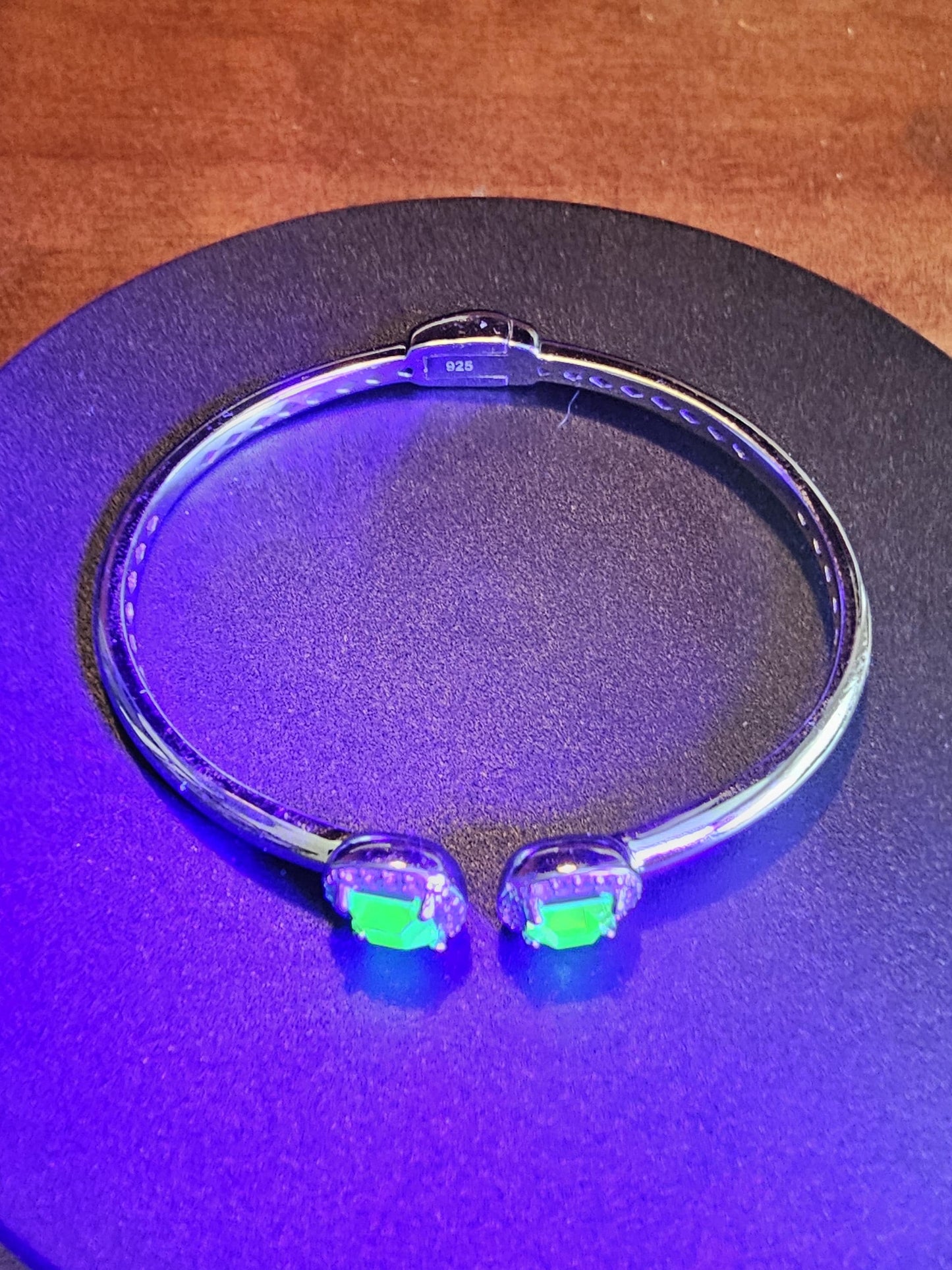 Uranium Glass Bracelet new Sterling Silver with a vintage Uranium glass Princess cut stones that glows under black / UV light
