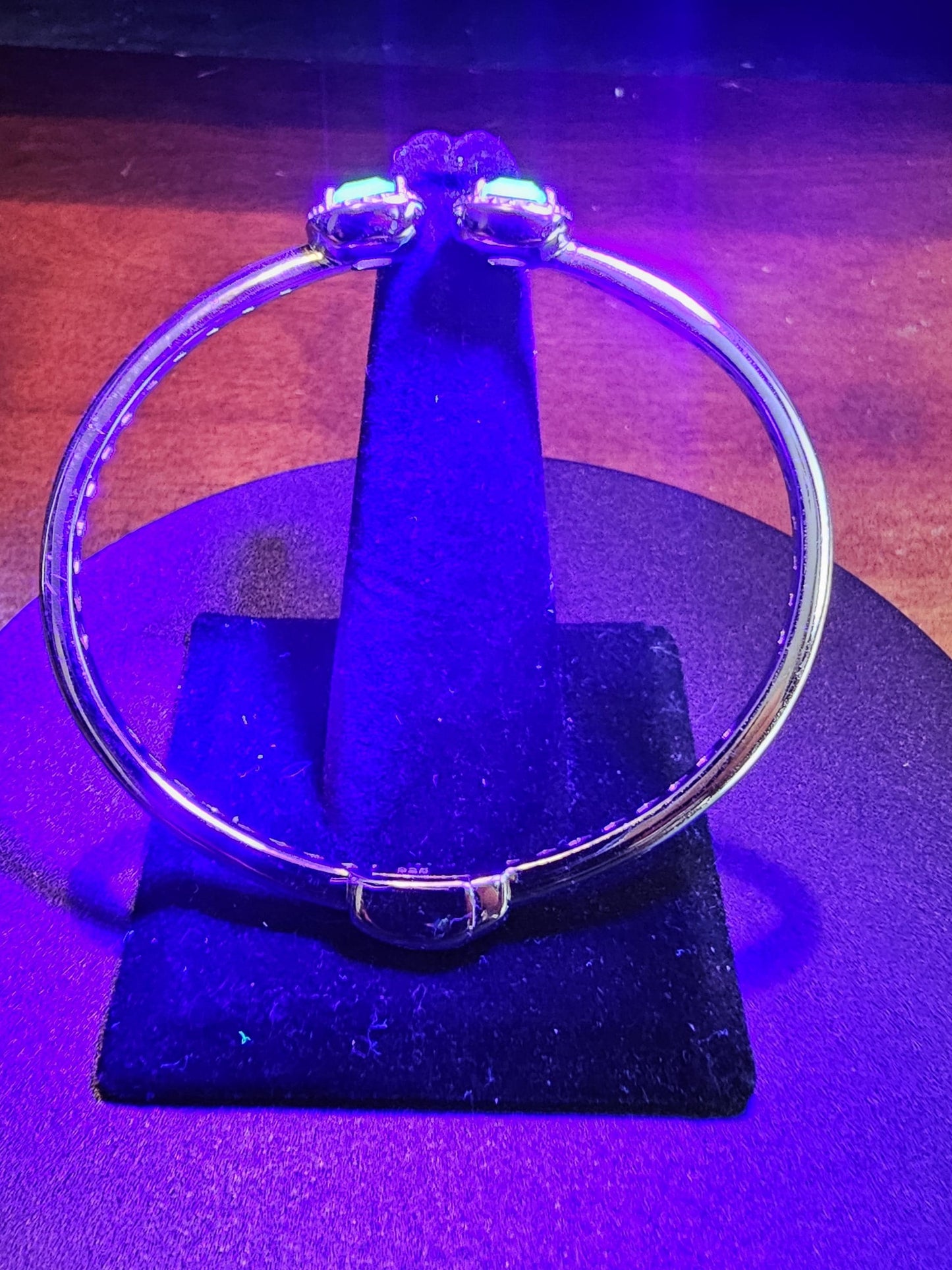 Uranium Glass Bracelet new Sterling Silver with a vintage Uranium glass Princess cut stones that glows under black / UV light