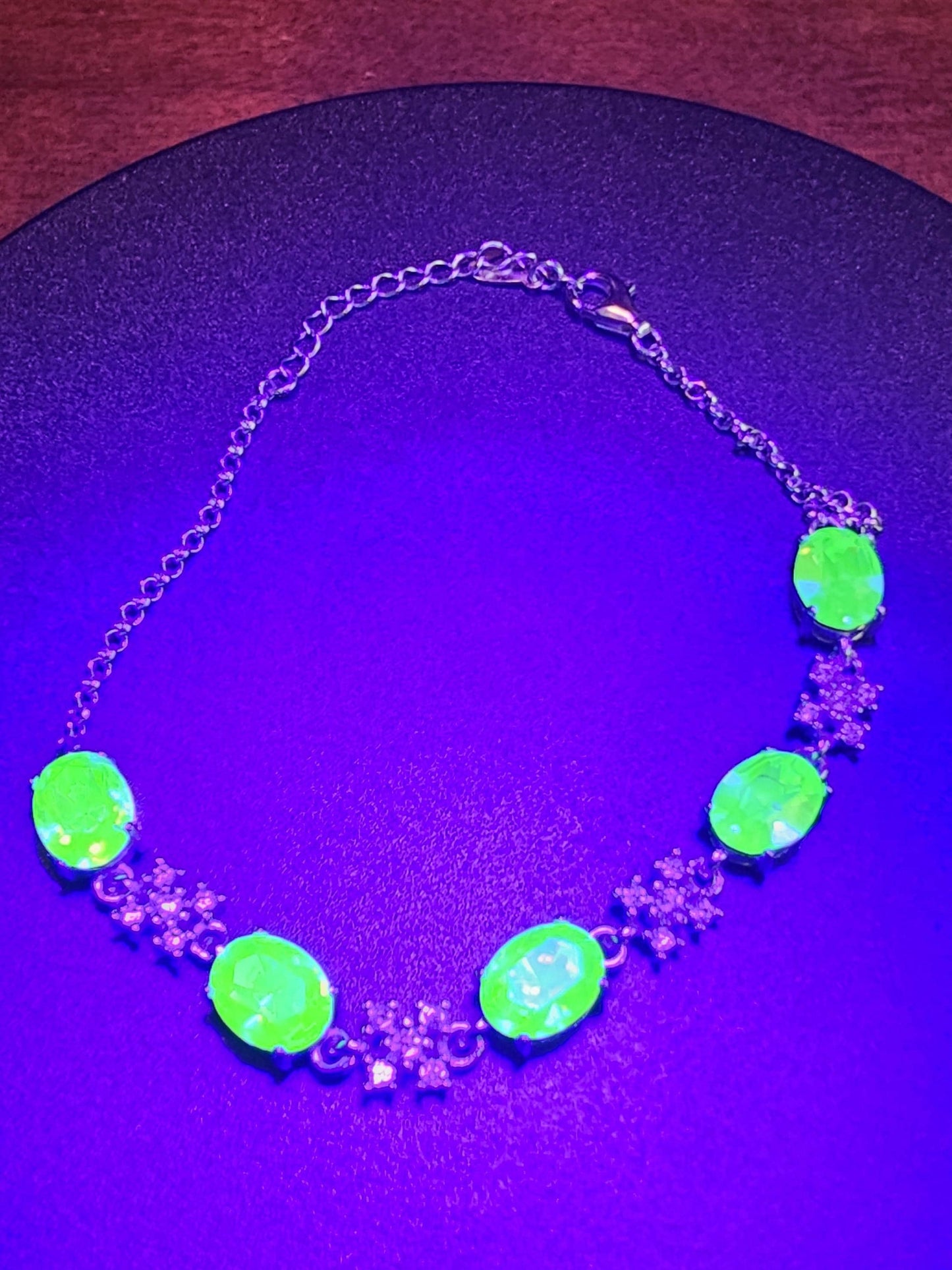Uranium Glass Bracelet new Sterling Silver with five vintage 8x6 mm Uranium glass Oval cut stones that glows under black / UV light