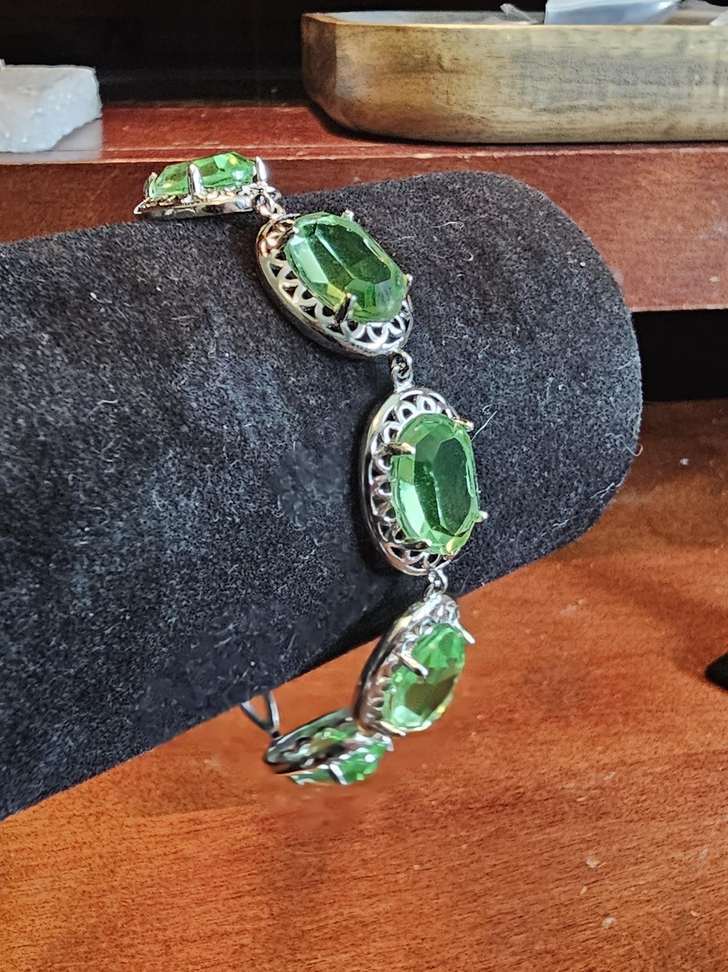 Uranium Glass Bracelet new Sterling Silver with five vintage Uranium glass Oval cut stones a large 14x10mm that glows under black / UV light