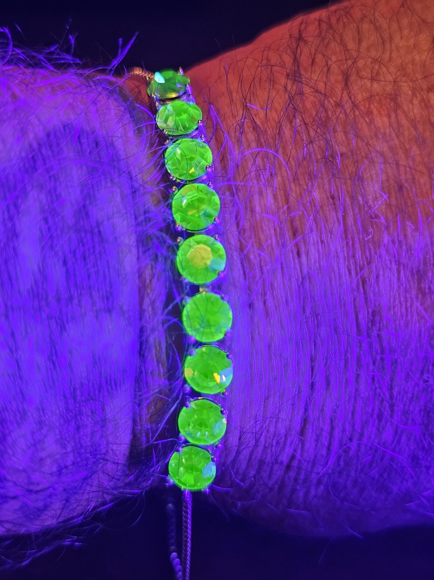 Uranium Glass Bracelet new Sterling Silver with 9 vintage Uranium glass Round cut stones in 6 mm that glow under black / UV light.