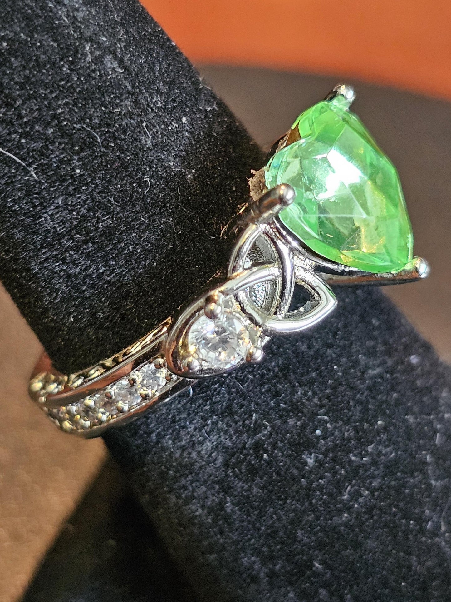 Uranium Glass Heart cut Ring size 7 new Sterling Silver Celtic knot with a vintage 9 mm Uranium glass stone that glows under black UV light
