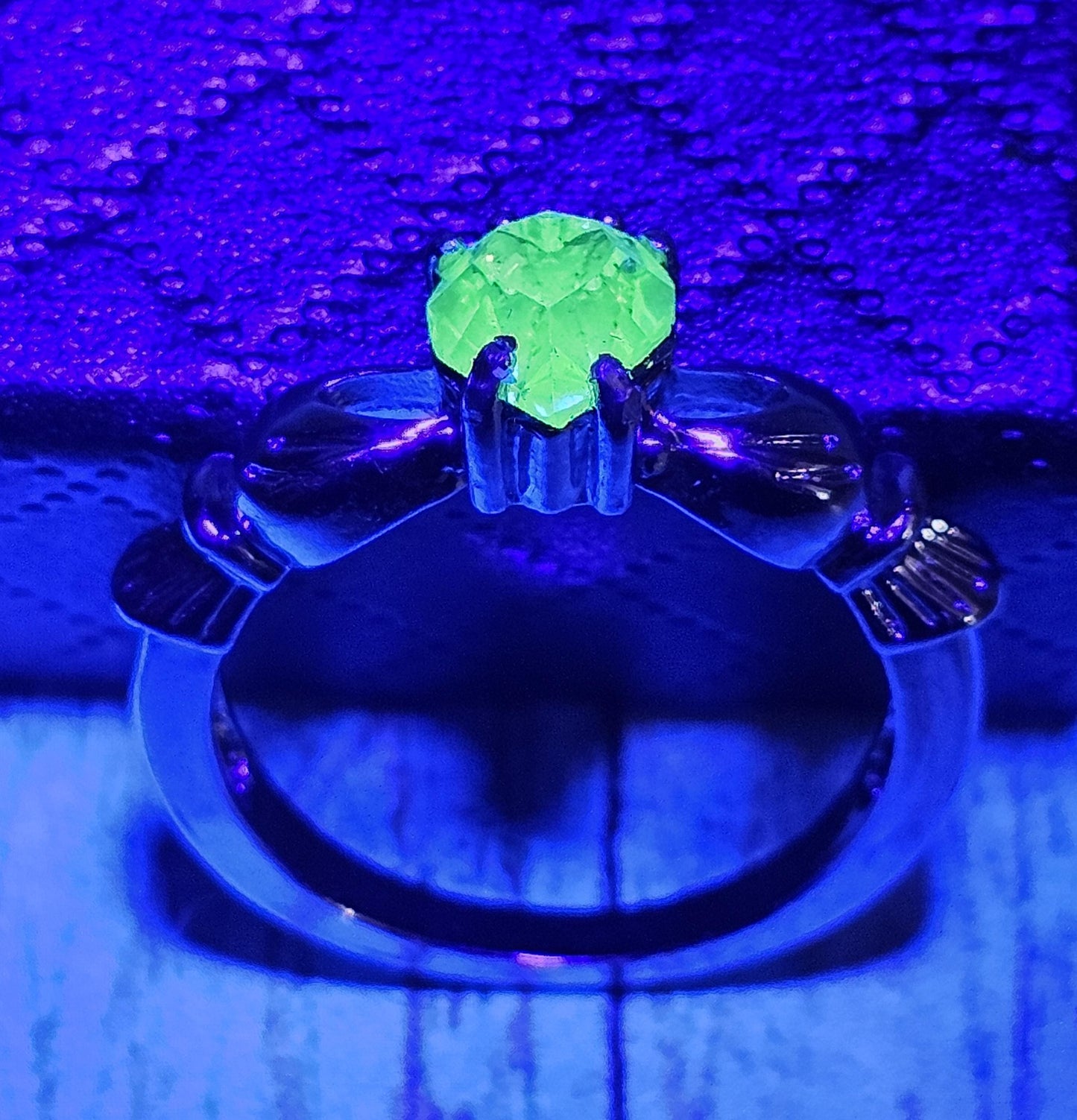 Uranium Glass Heart cut Claddagh Ring in size 6 to 10 new Silver plated with a vintage Uranium glass stone that glows under black/UV light