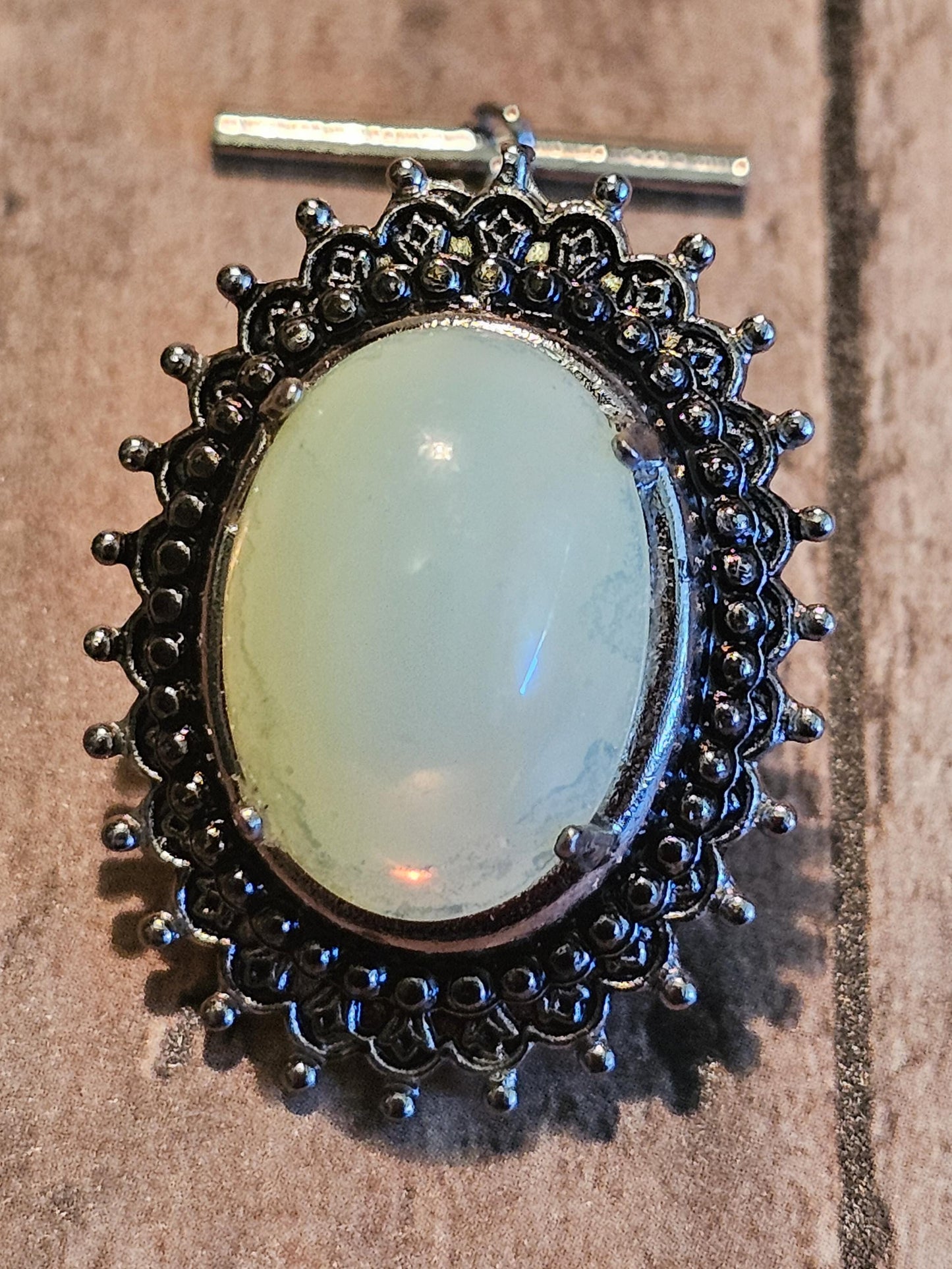 Uranium Glass Tie Tack vintage 1970s with a vintage 18x13 mm Oval cut Uranium Glass stone that glows under black / UV light