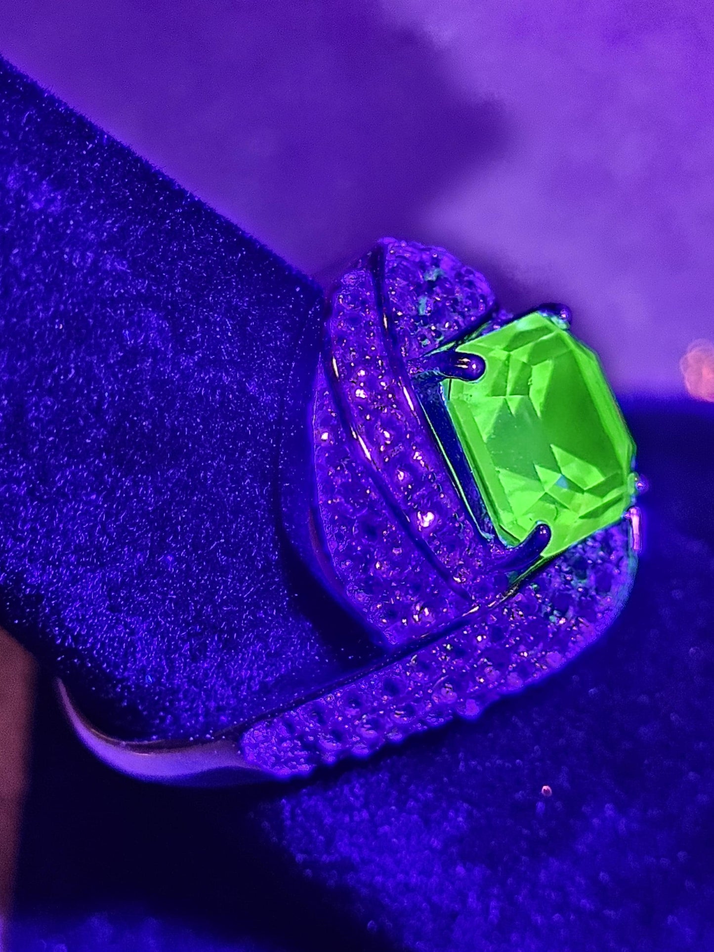 Uranium Glass Asscher cut Ring size 7.5 new Sterling Silver large vintage Uranium glass Square stone that glows under black / UV light
