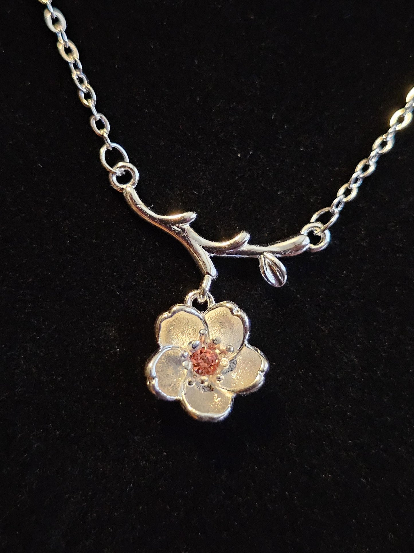 Uranium Glass Pendant w/ necklace beautiful new Sterling Silver setting with vintage Uranium glass stone that glows under black / UV light