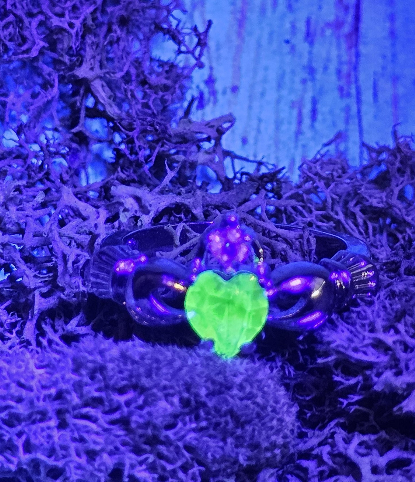 Uranium Glass Heart cut Claddagh Ring in size 6 to 10 new Silver plated with a vintage Uranium glass stone that glows under black/UV light