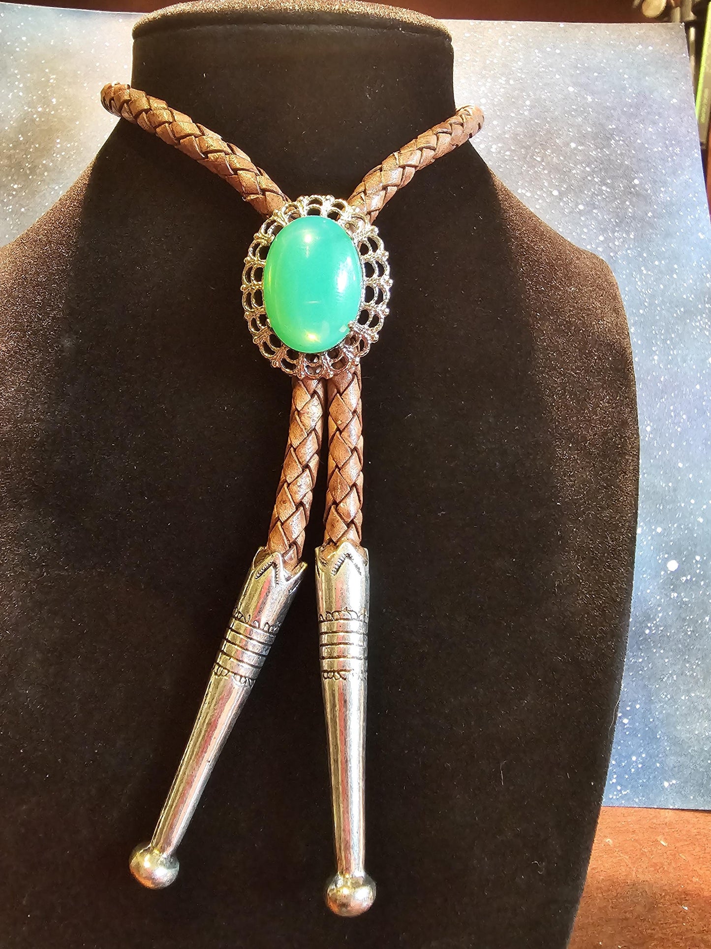 Uranium Glass Bolo Tie 25x18 mm Round top Cabochon cut Oval cut vintage Uranium glass stone Opal or Green that glows under Black / UV light