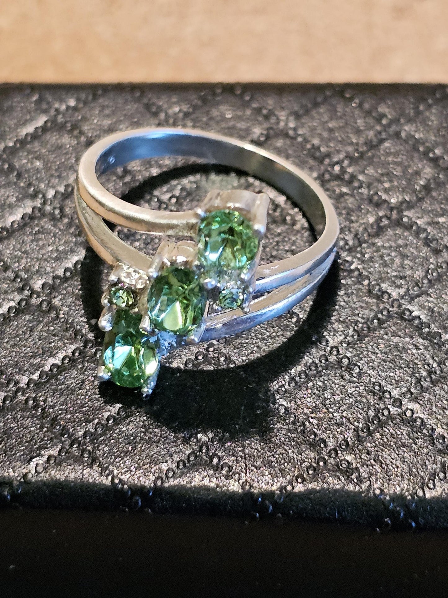 Uranium Glass Oval cut Ring size 7 new Sterling Silver with three vintage 6x4 mm Uranium glass stones that glow under black / UV light