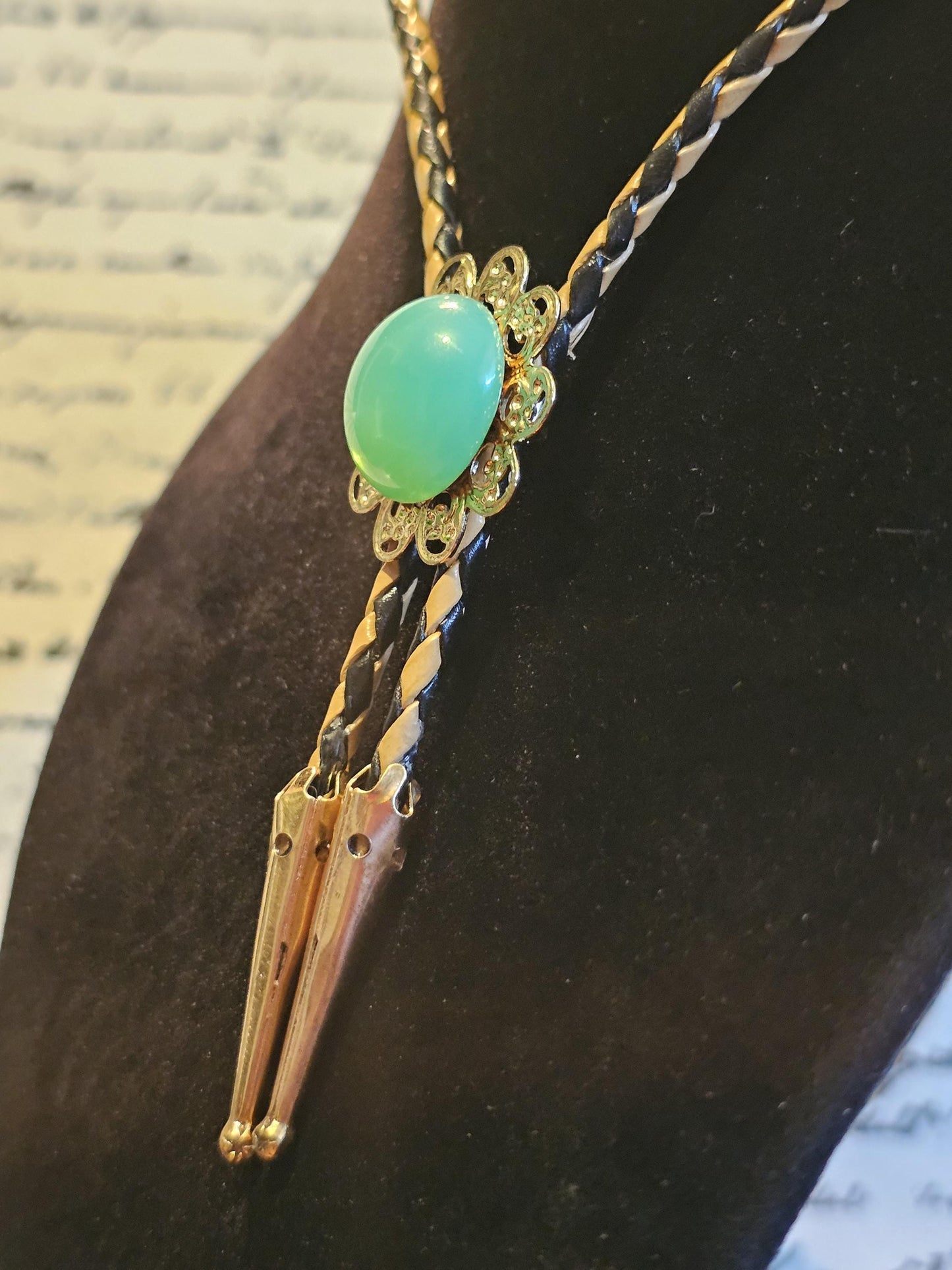 Uranium Glass Bolo Tie Gold color w/ Green 18 mm Round cut Round top Cabochon cut vintage Uranium Glass stone that glows under black/UV ligh