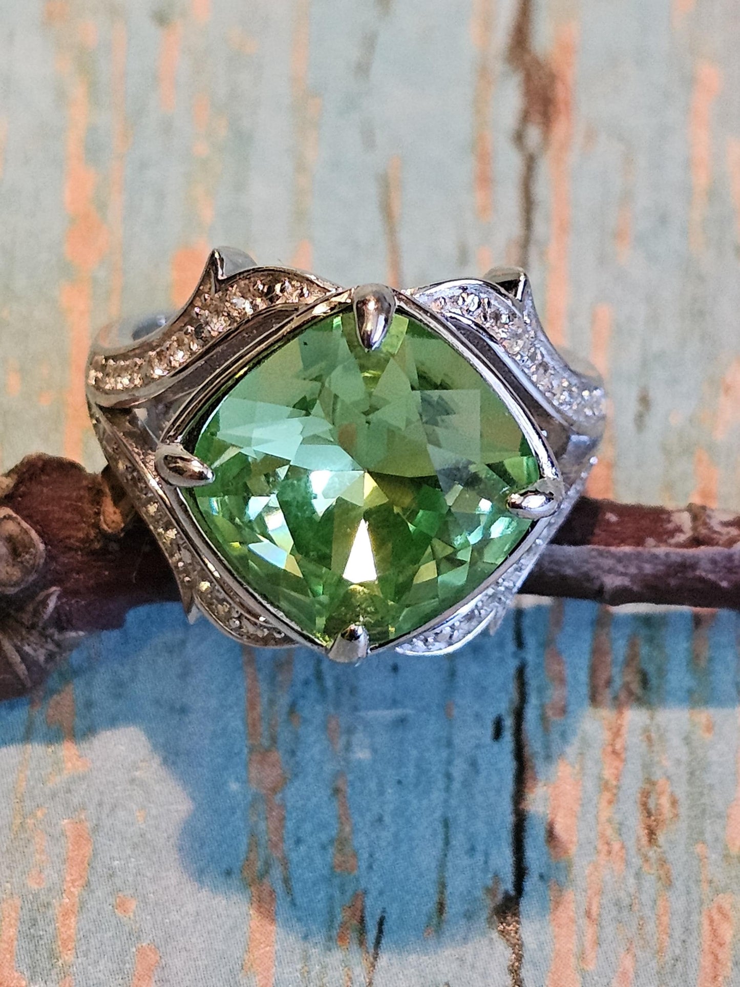 Uranium Glass Cushion cut Offset style Ring in size 7.5 with a super rare 12 mm vintage Uranium glass stone that glows under black/UV light