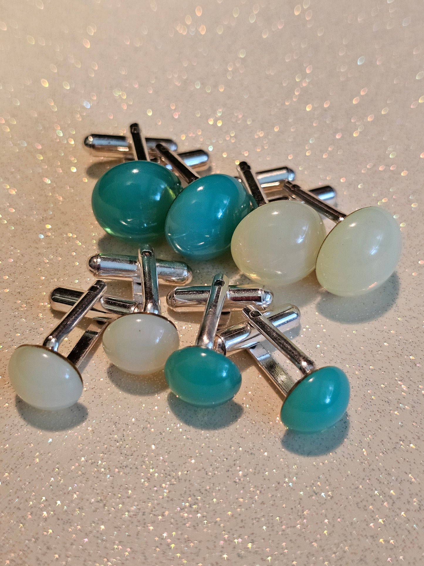 Uranium Glass Cufflinks 15mm / 11mm Round cut Round top vintage Uranium Glass stones in new Sterling Silver that glows under black / UV ligh