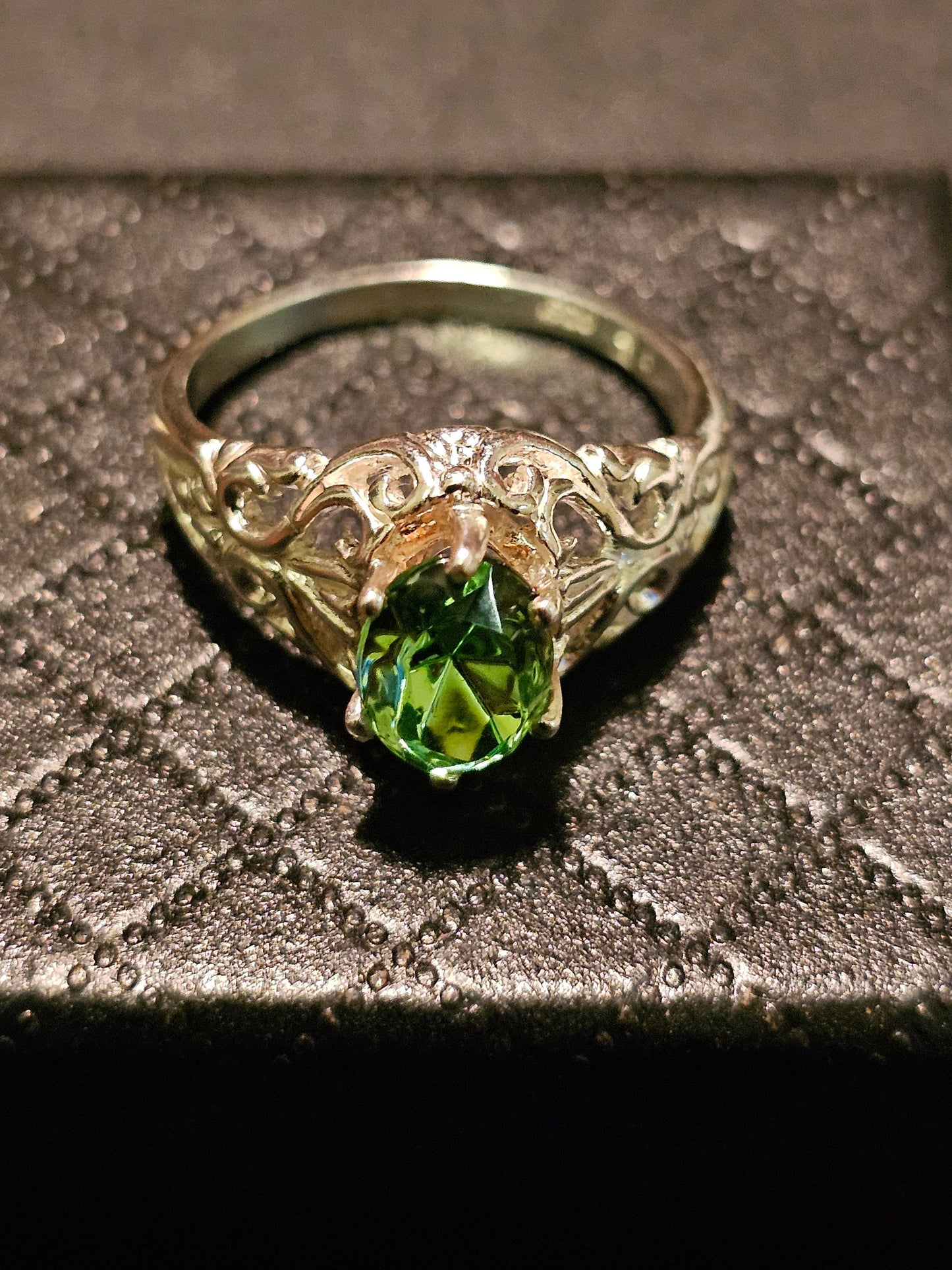 Uranium Glass Oval cut Ring size 6.5, new filigree style Sterling Silver with  vintage Uranium glass stone that glows under black / UV light