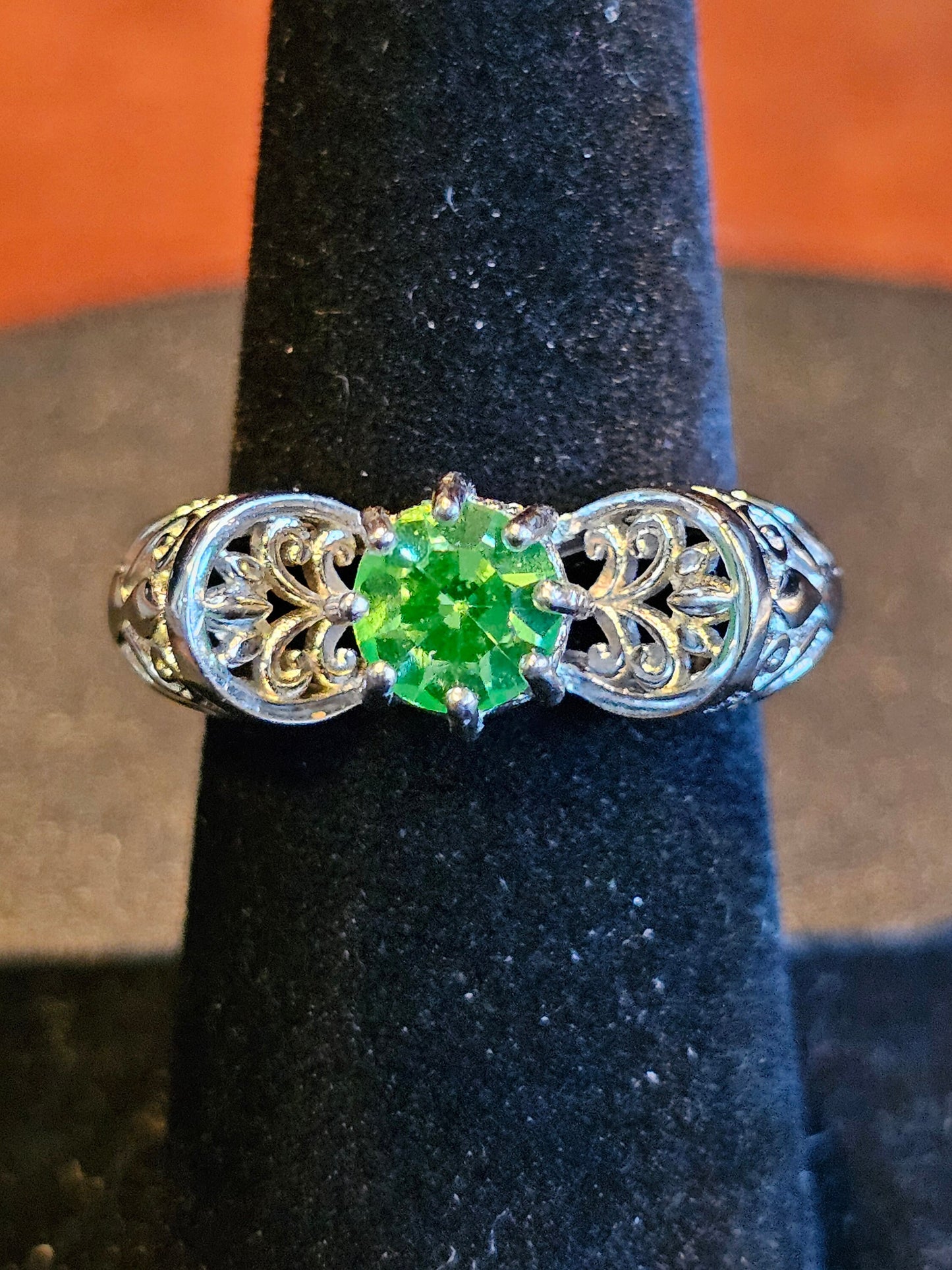 Uranium Glass Round cut Ring vintage style size 7 in new Sterling Silver with a  Uranium glass stone that glows under black / UV light