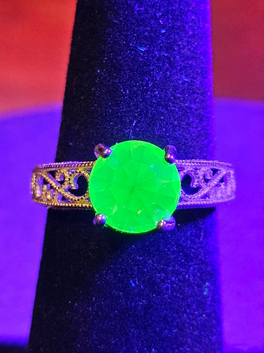 Uranium Glass Round cut Ring size 9.5 or 10 New Sterling Silver  with vintage  Uranium glass stone that glows under black / UV light