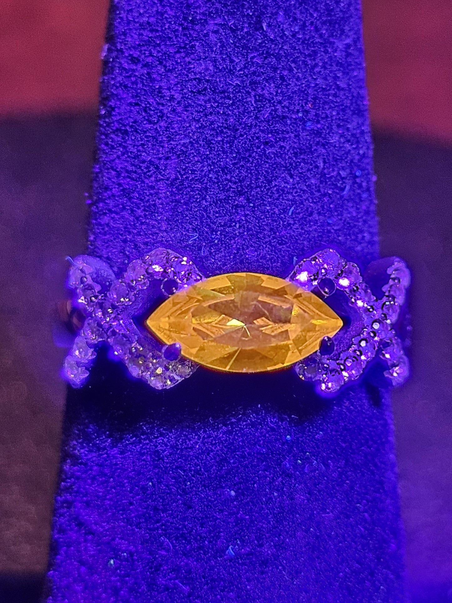 Uranium or Cadmium Glass Marquise cut Ring Size 6.5 Sterling Silver with vintage Uranium glass stone that glows under black / UV light