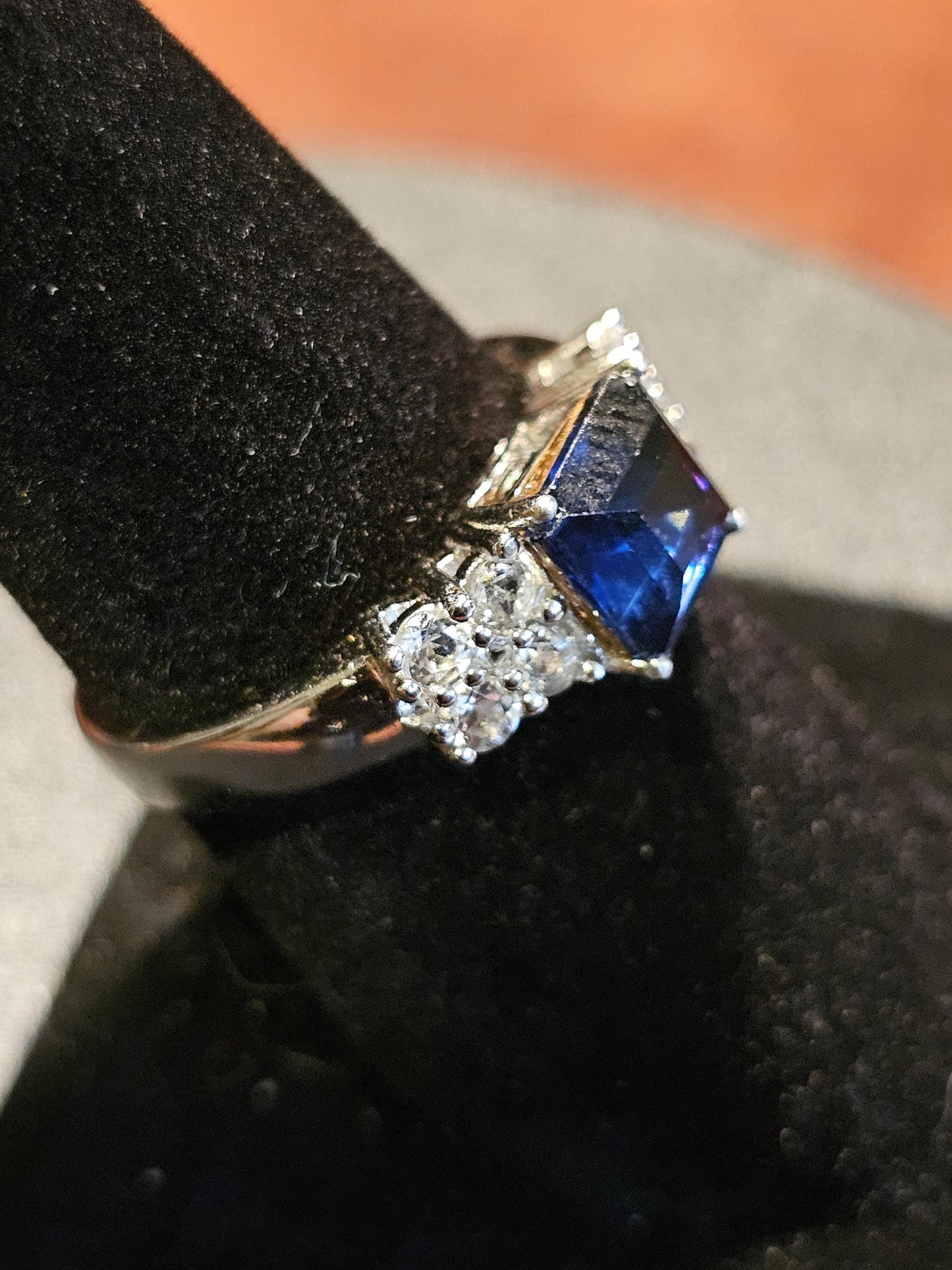 Uranium Glass Princess cut Ring size 7.5 new Sterling Silver with a super rare Blue Uranium glass stone that glows under black / UV light