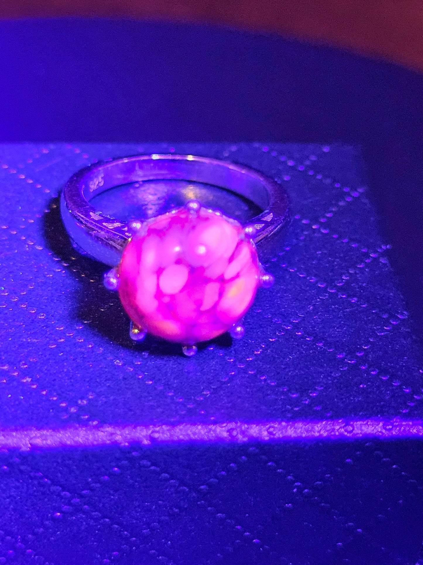 Cadmium Glass "Lava" Ring in size 5.5 new Sterling Silver with vintage round cut 11mm Cadmium glass stones that glows under black / UV light