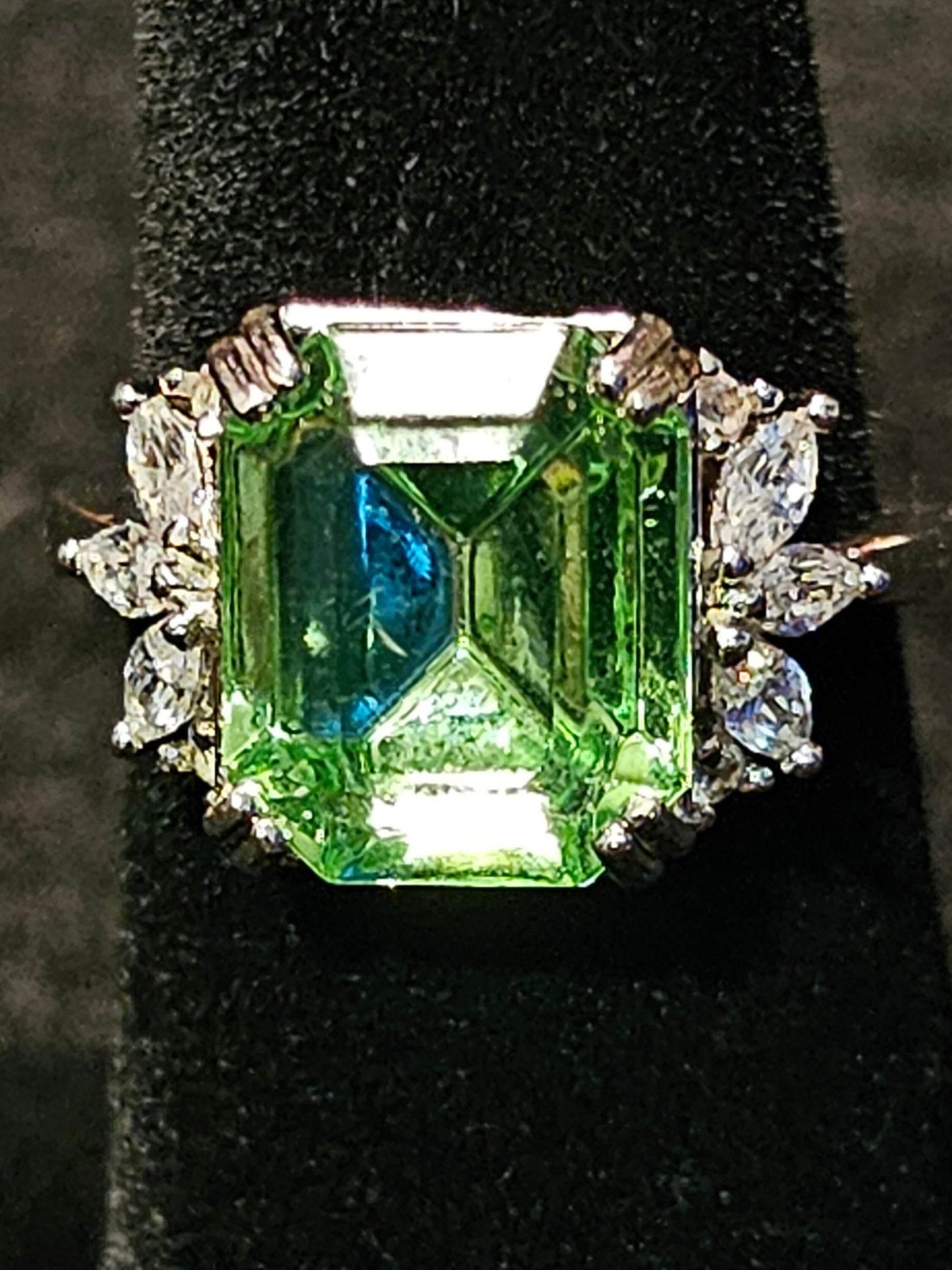 Uranium Glass Emerald cut Ring size 4.5 to 10.5 Sterling Silver with a large vintage  Uranium glass stone that glows under black/UV  light