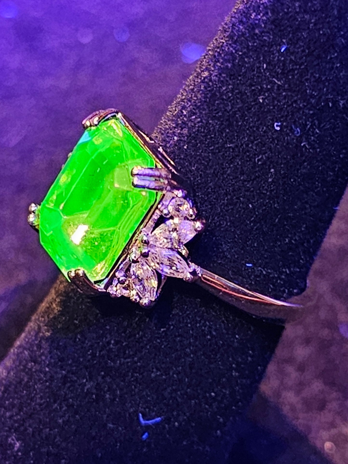 Uranium Glass Emerald cut Ring size 4.5 to 10.5 Sterling Silver with a large vintage  Uranium glass stone that glows under black/UV  light