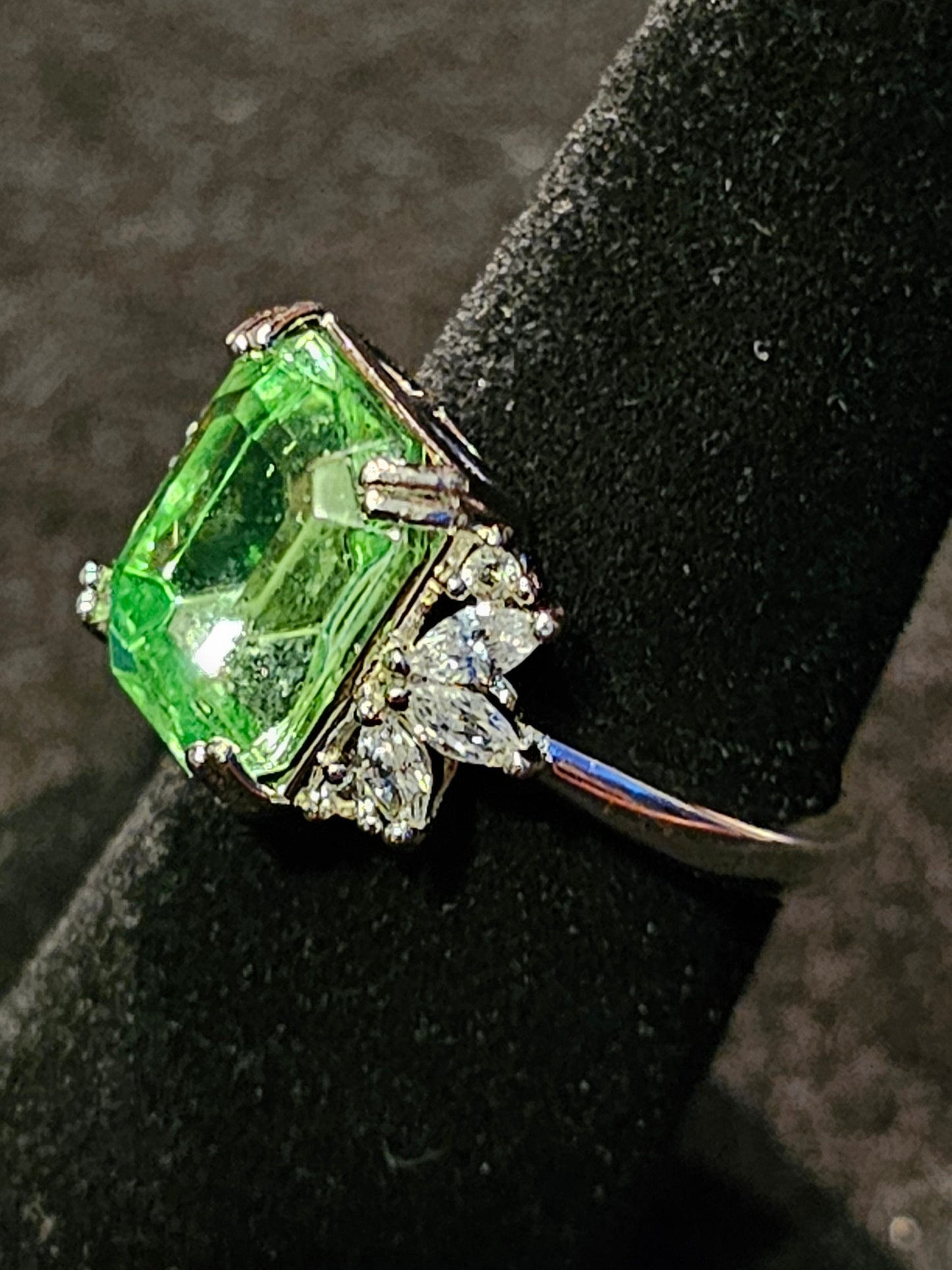 Uranium Glass Emerald cut Ring size 4.5 to 10.5 Sterling Silver with a large vintage  Uranium glass stone that glows under black/UV  light