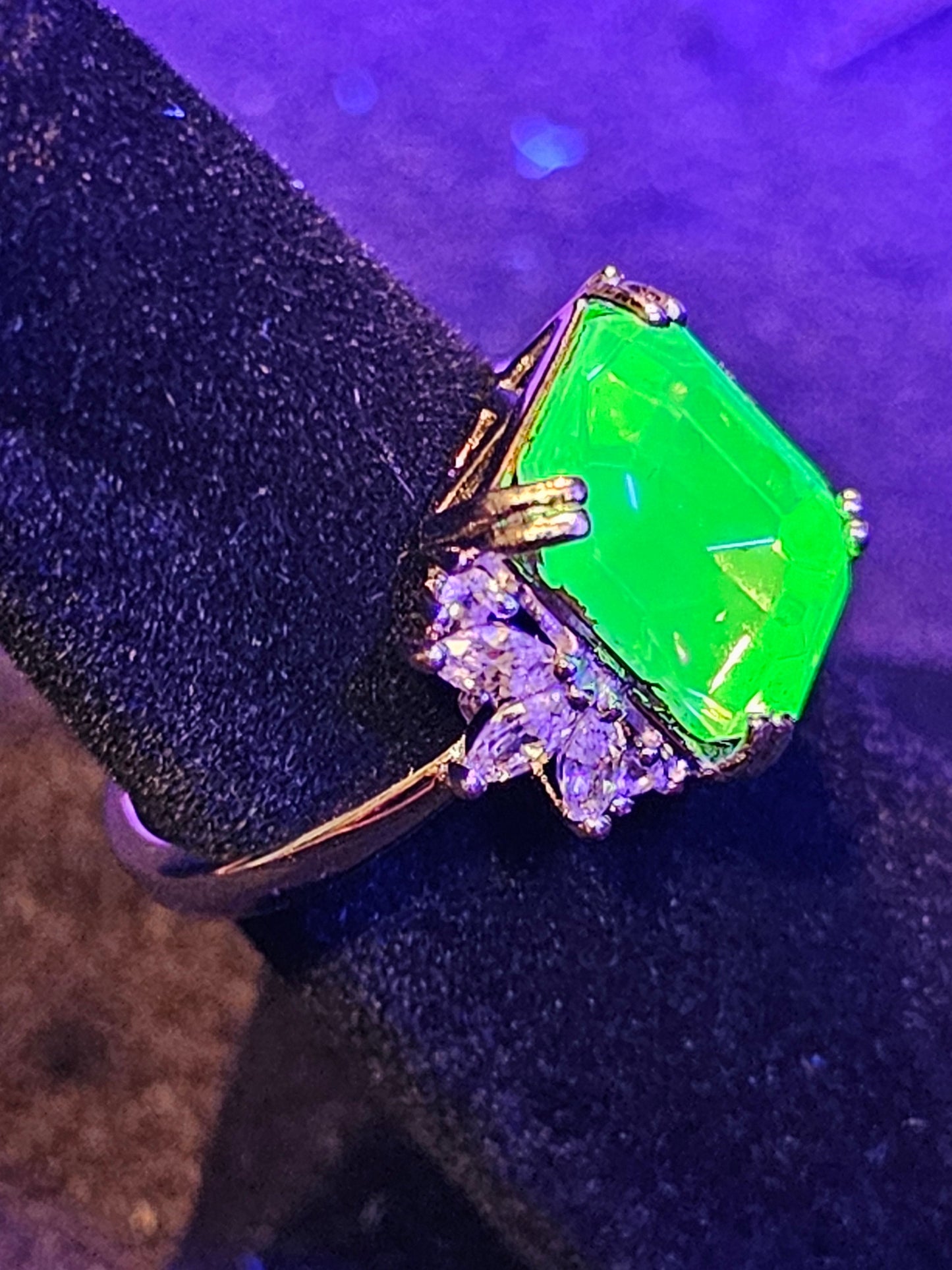 Uranium Glass Emerald cut Ring size 4.5 to 10.5 Sterling Silver with a large vintage  Uranium glass stone that glows under black/UV  light